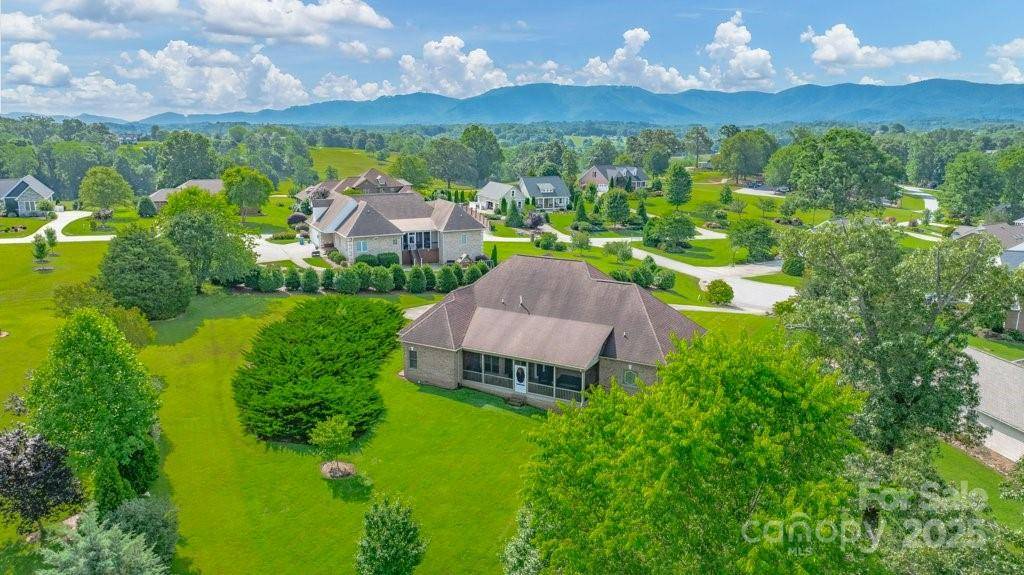 Morganton, NC 28655,4004 3rd CT #25