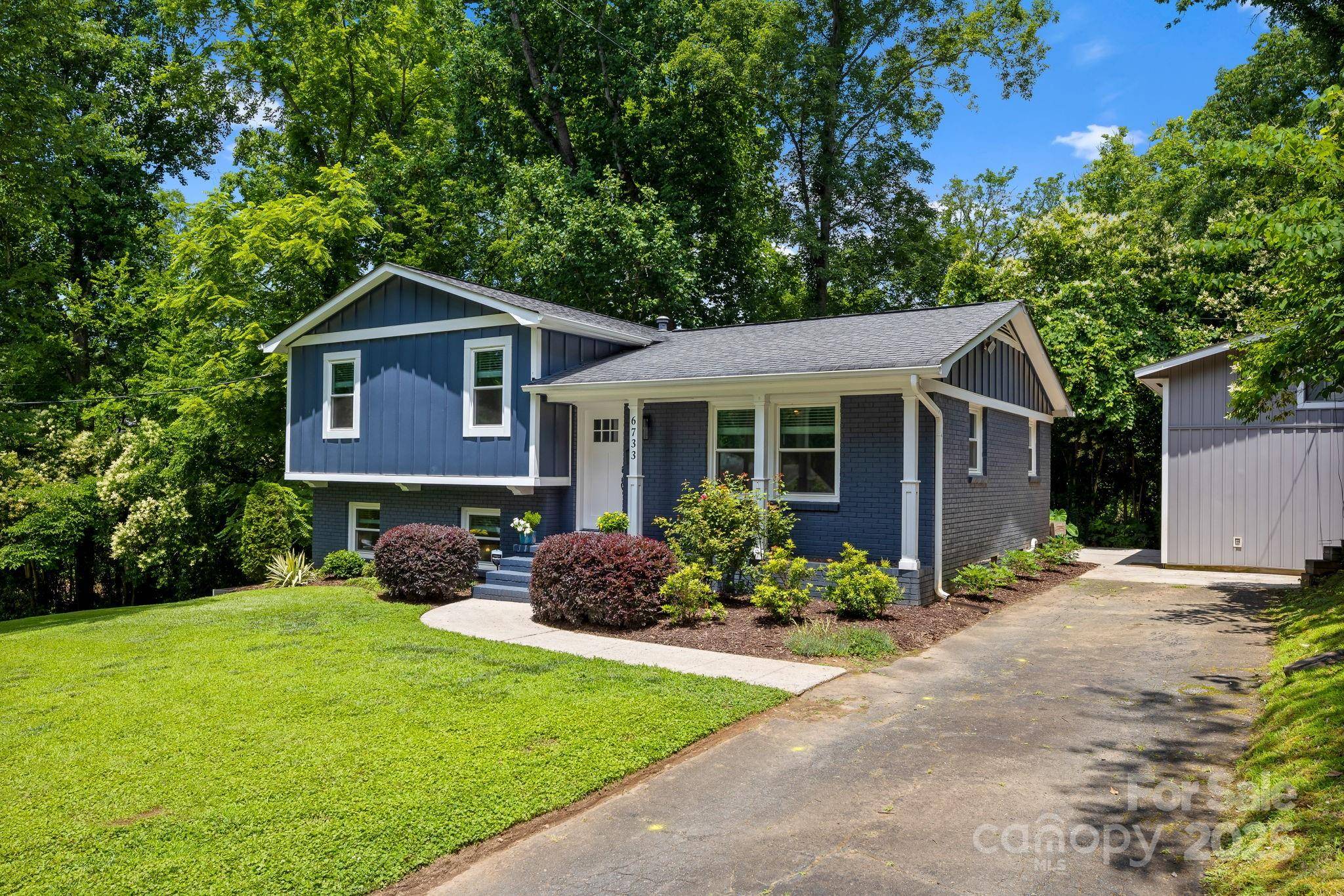 Charlotte, NC 28210,6733 Candlewood DR