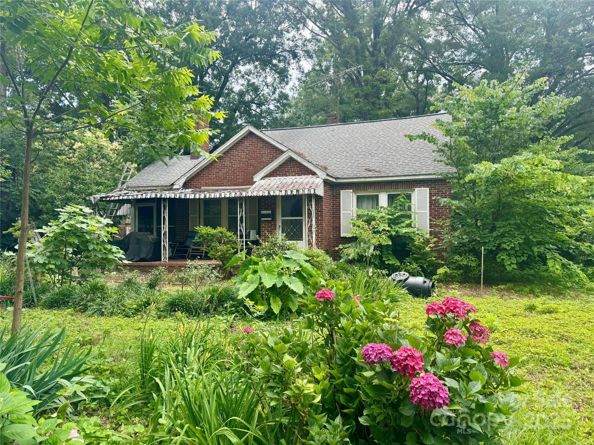 Charlotte, NC 28205,1419 Richland DR
