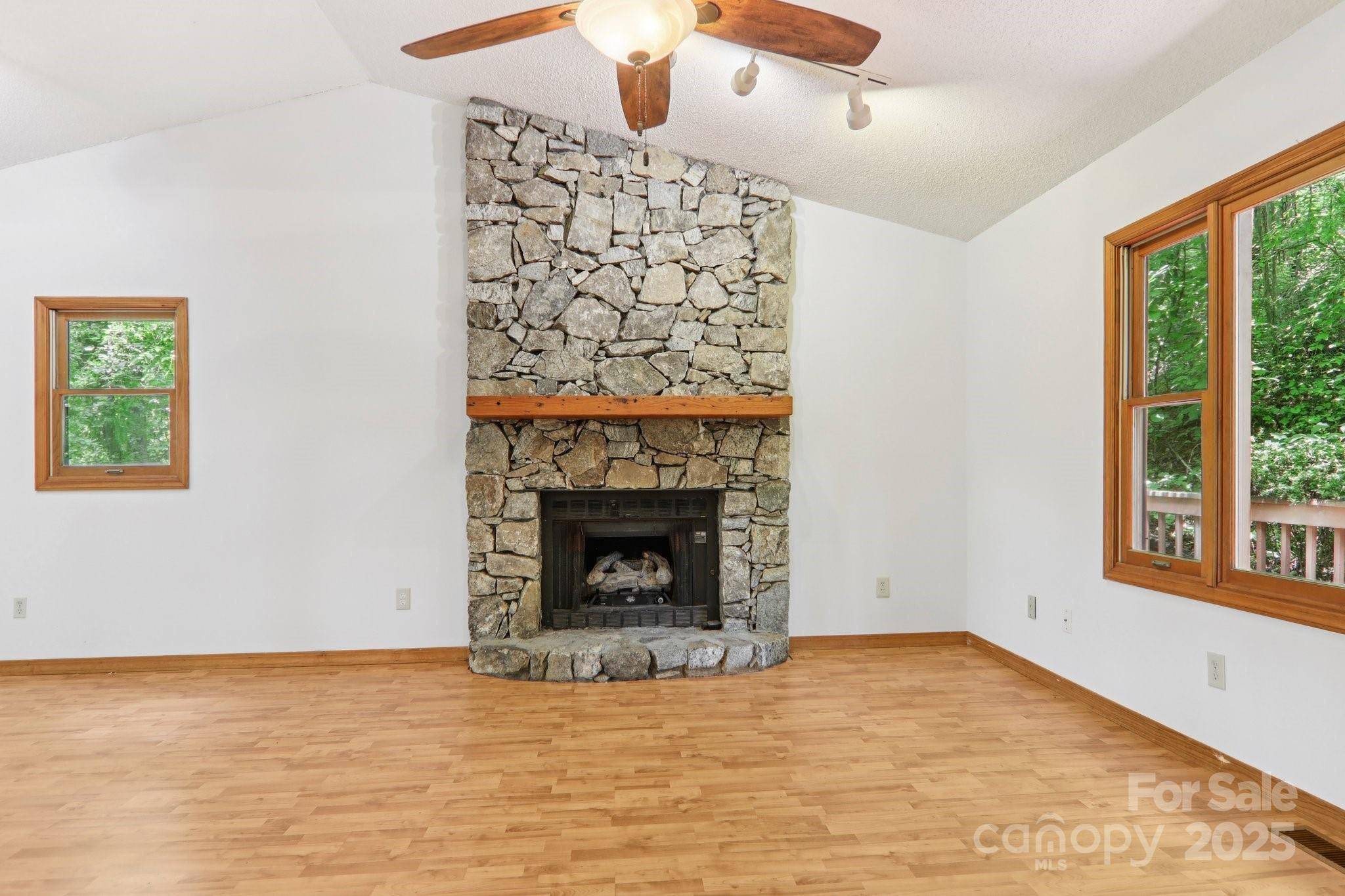 Arden, NC 28704,58 Oak TER