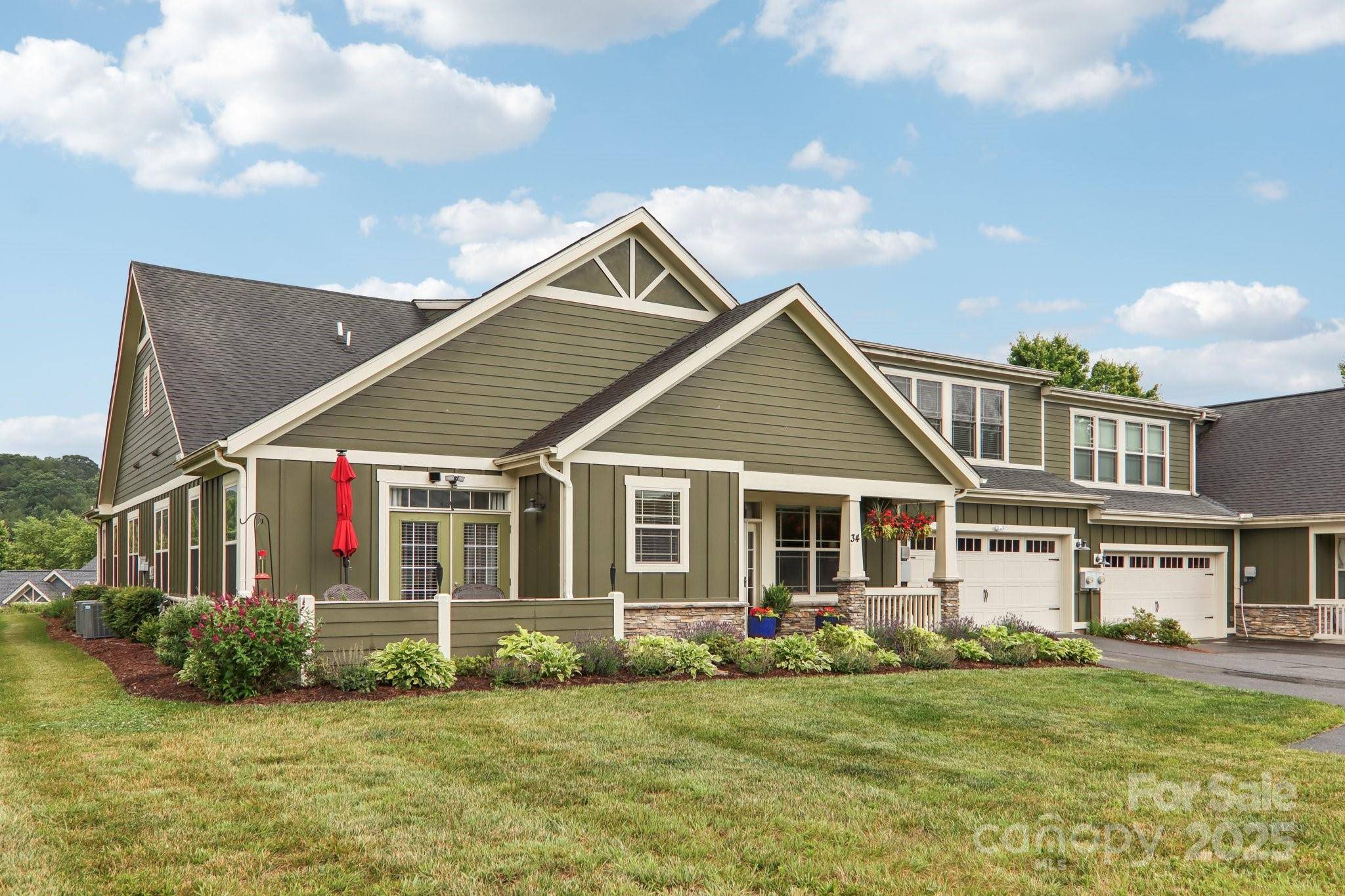 Candler, NC 28715,34 Brookstone PL