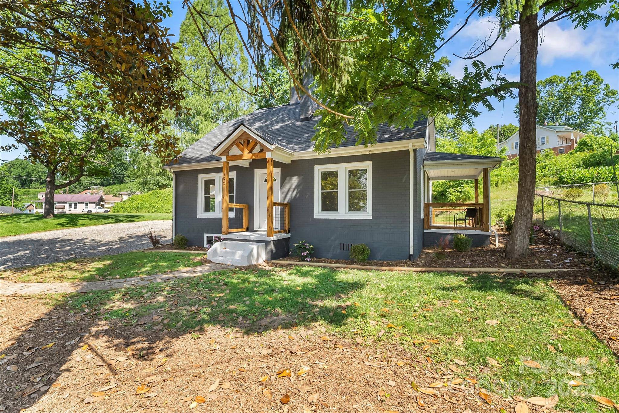 Marion, NC 28752,790 W Tate ST