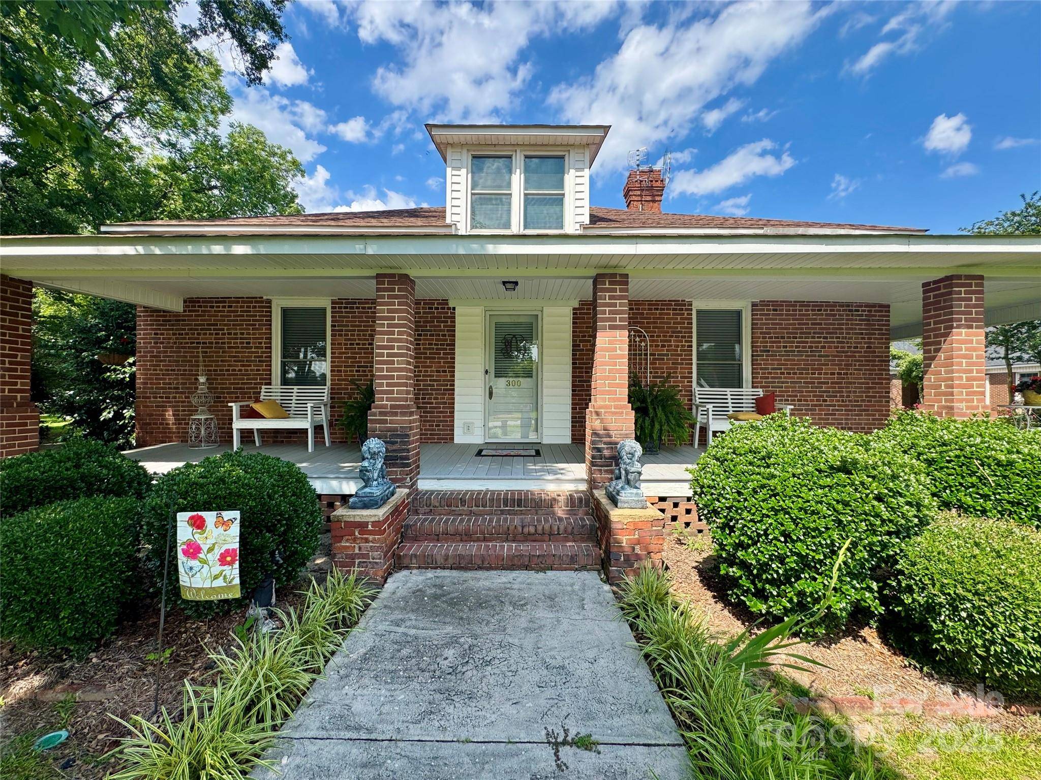 Bethune, SC 29009,300 Blackmon ST S