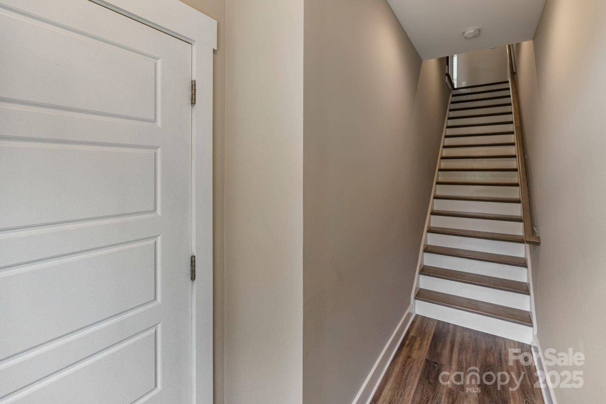 Charlotte, NC 28205,2969 Simpson DR