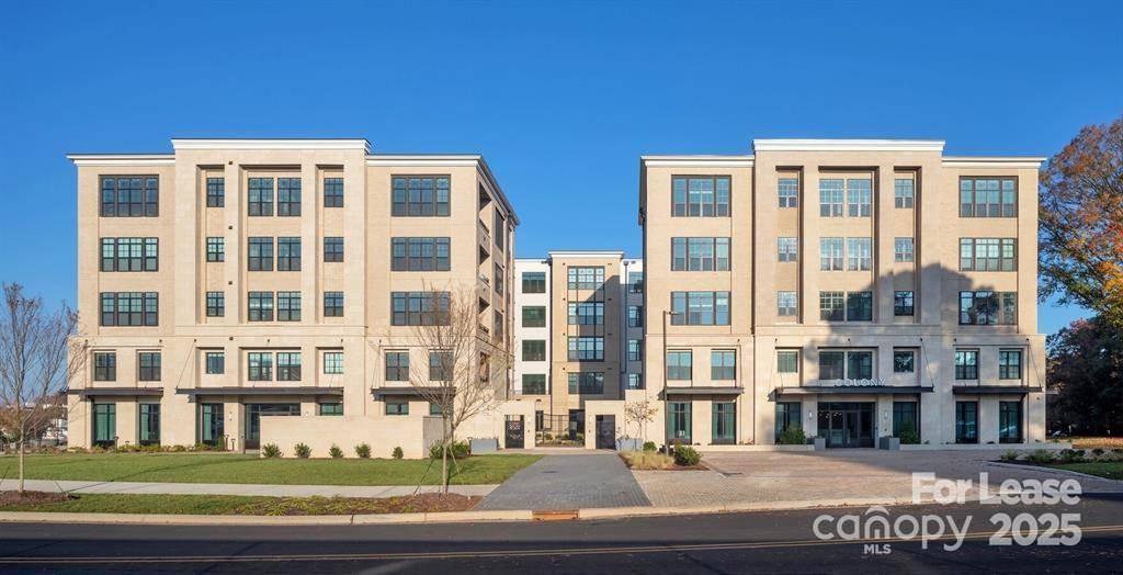 Charlotte, NC 28211,4220 Colony Plaza DR #11B