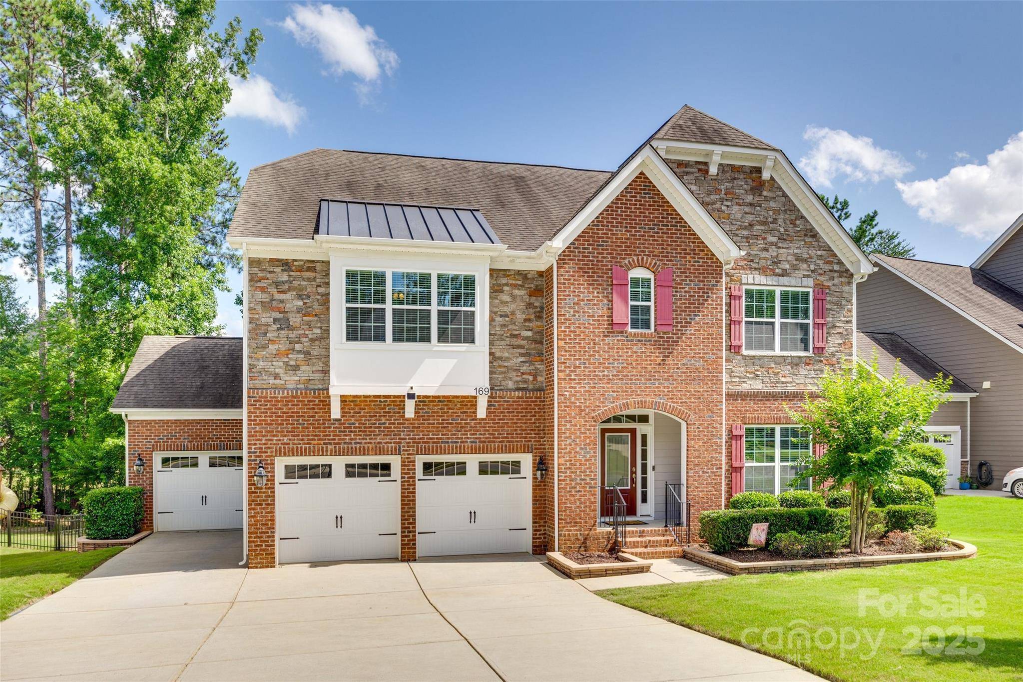 Fort Mill, SC 29707,169 Halifax DR