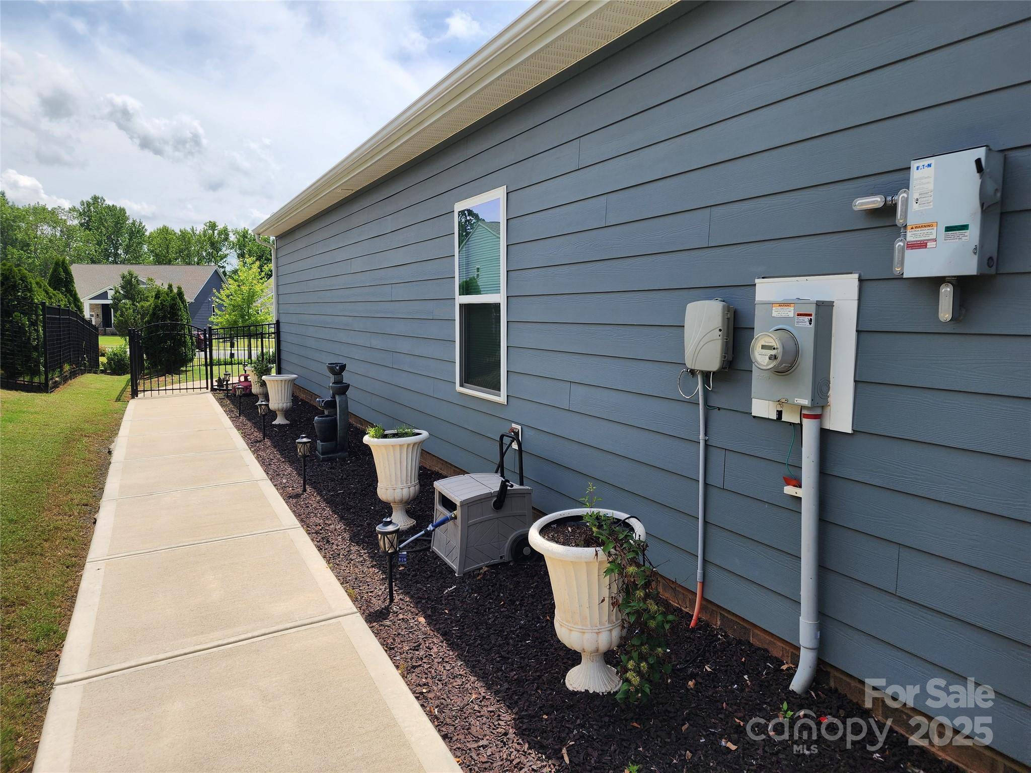 Mooresville, NC 28115,195 Willow Valley DR