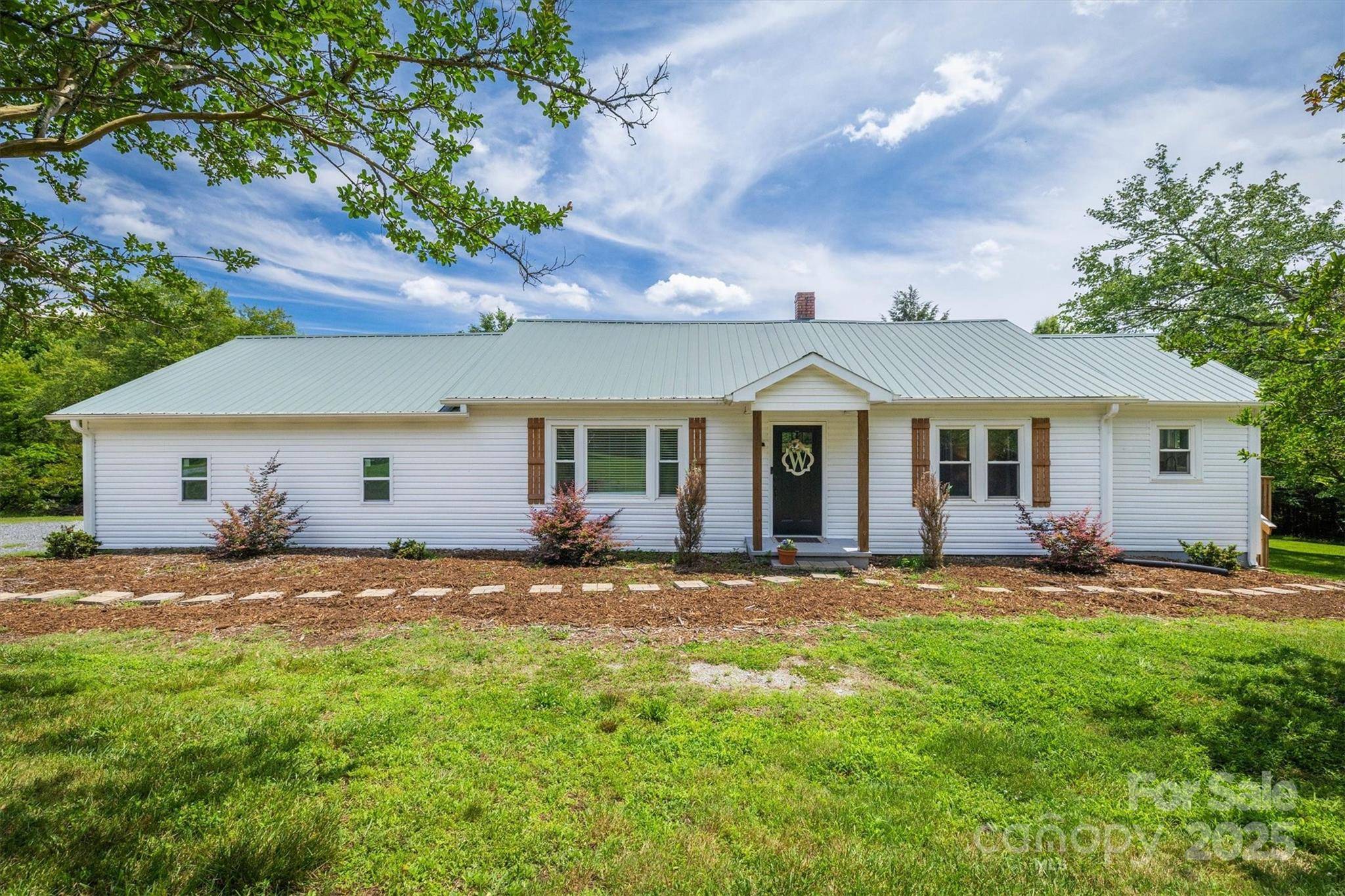 Granite Falls, NC 28630,110 Camelot DR