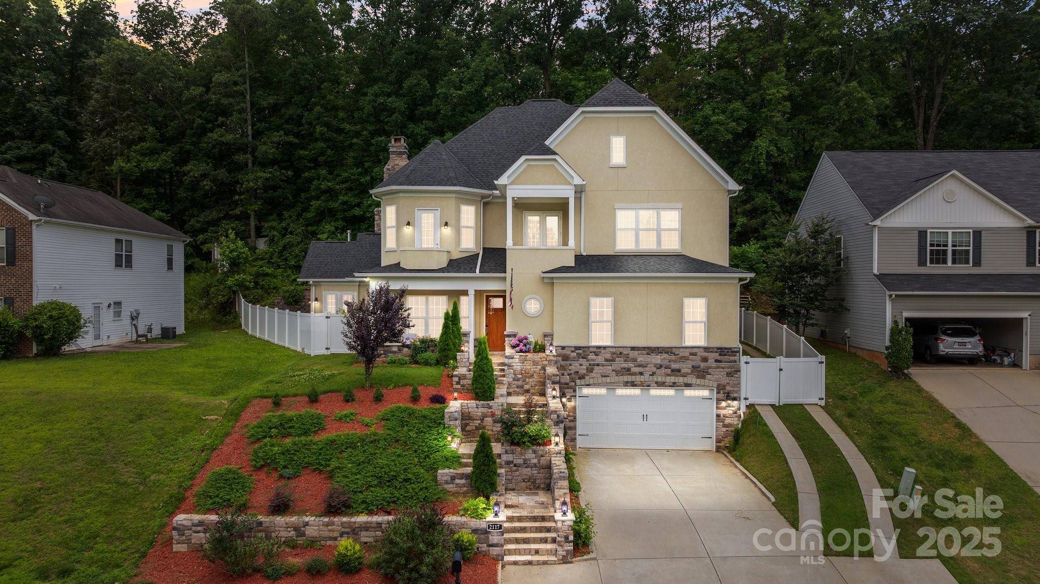 Fort Mill, SC 29715,2117 Middlebridge CT