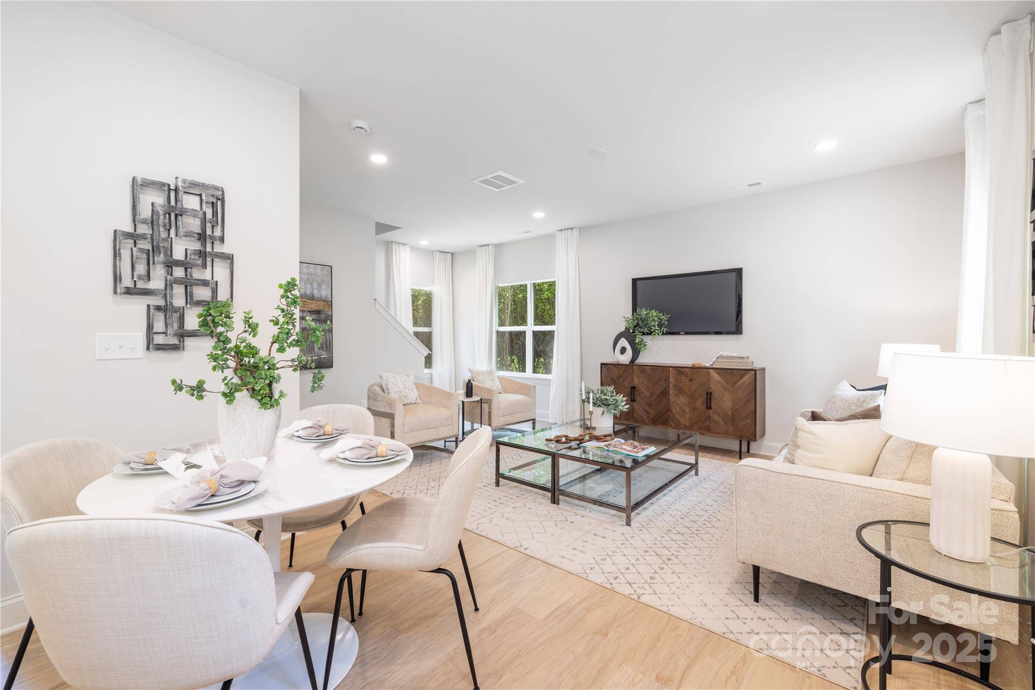 Charlotte, NC 28216,3610 Maggie Laney DR