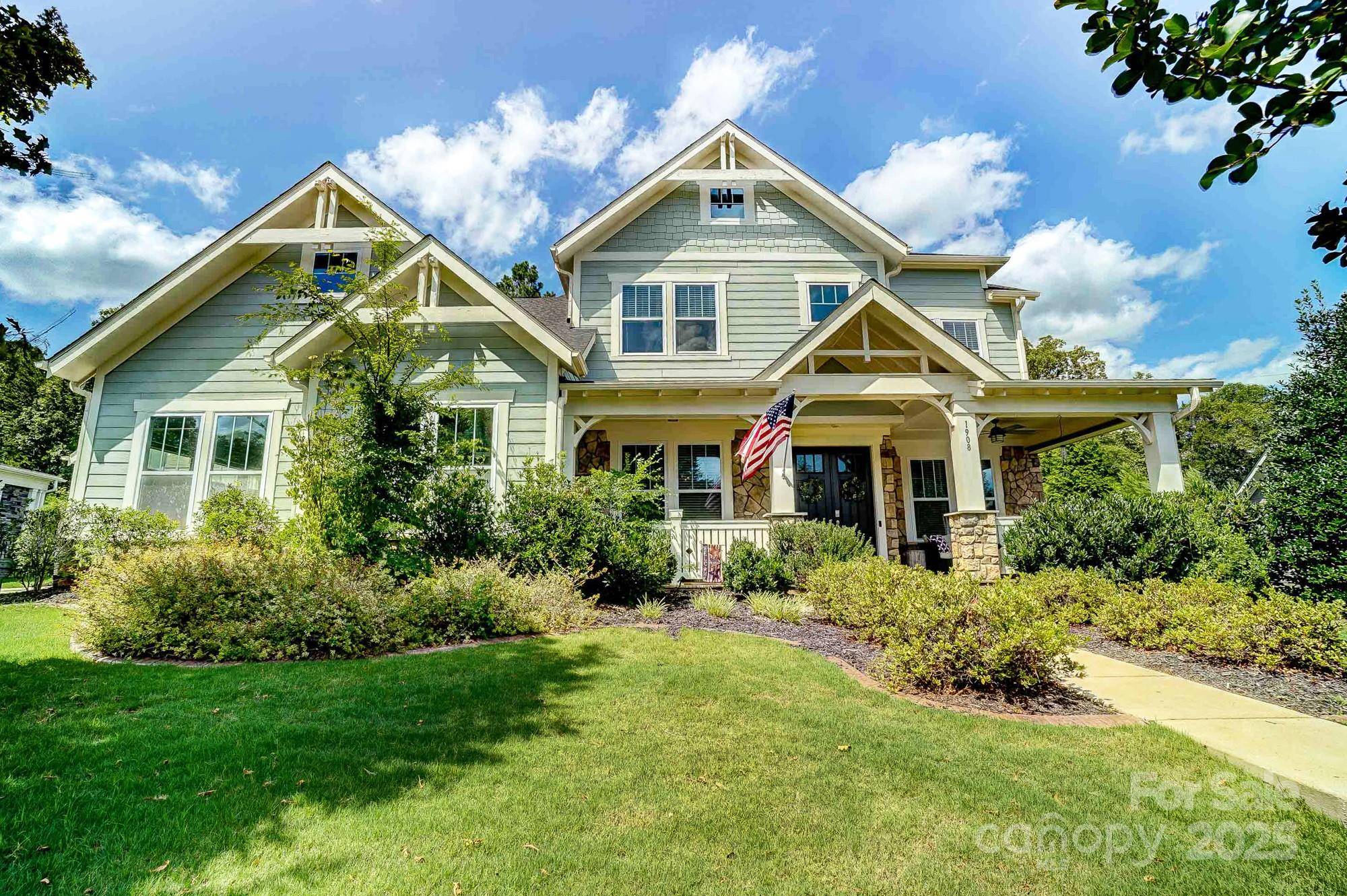 Fort Mill, SC 29708,1908 Masons Bend DR