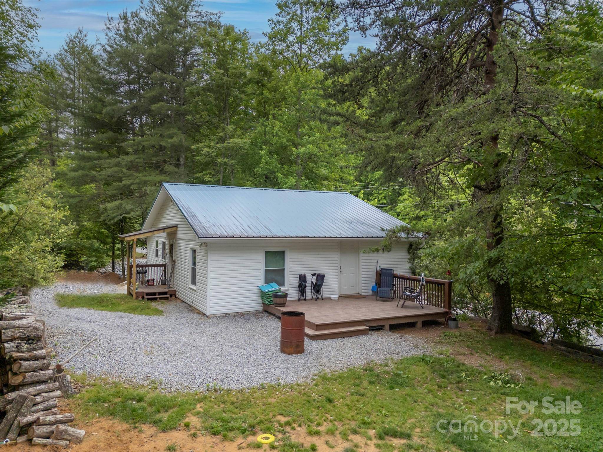 Hendersonville, NC 28792,4250 Chimney Rock RD