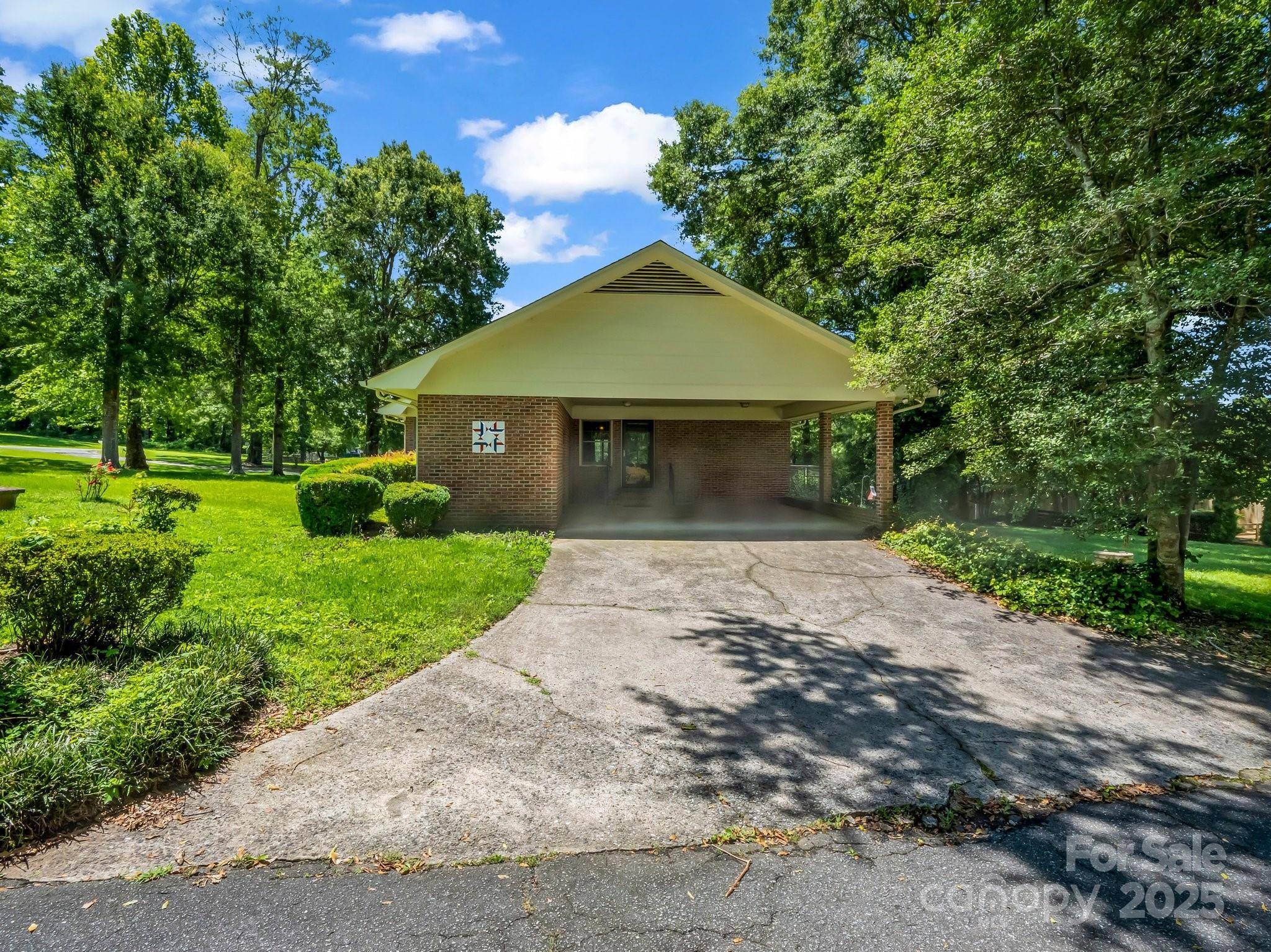 Mooresboro, NC 28114,2430 NC 120 HWY