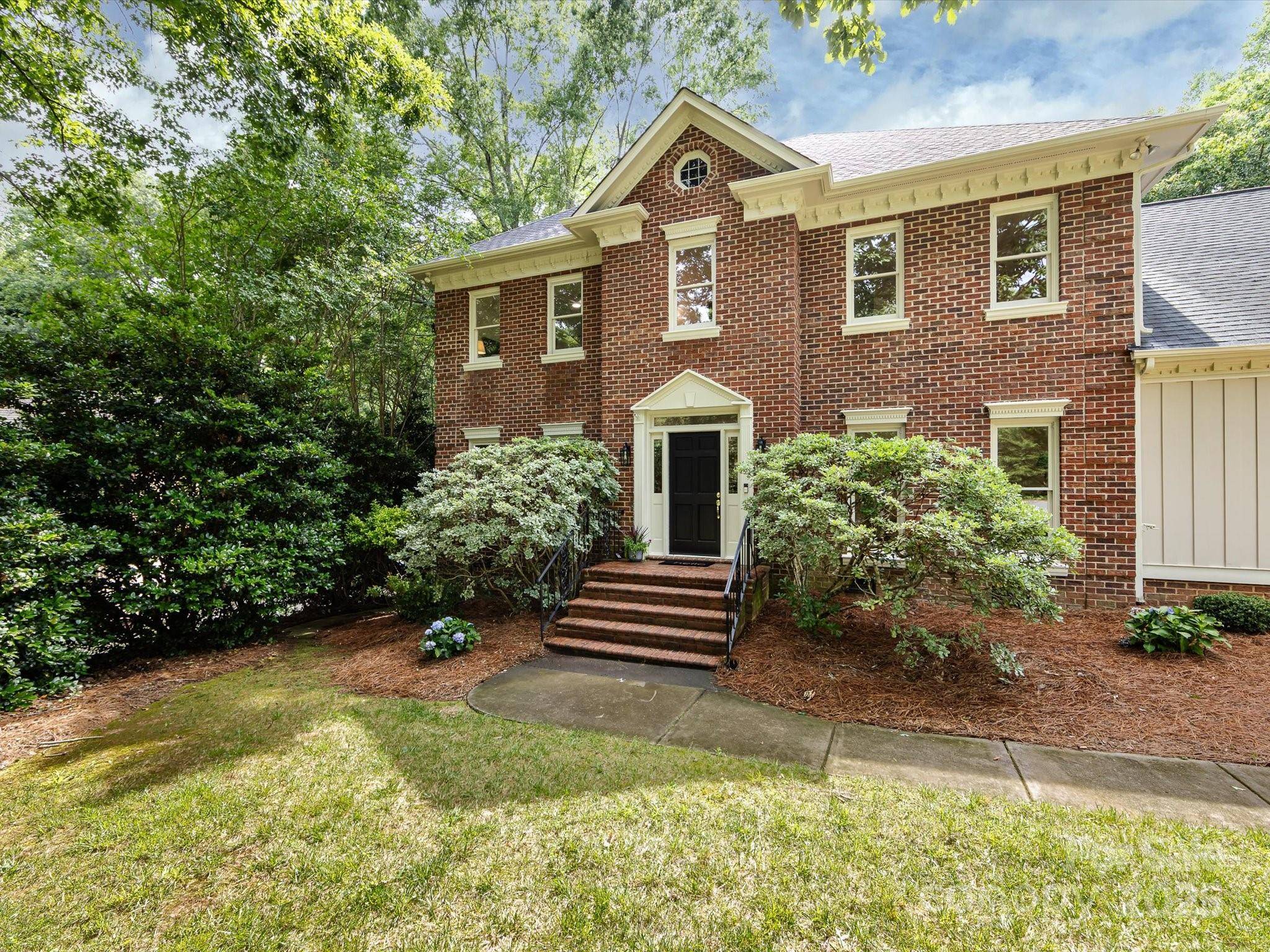 Charlotte, NC 28210,9415 Braemar TER