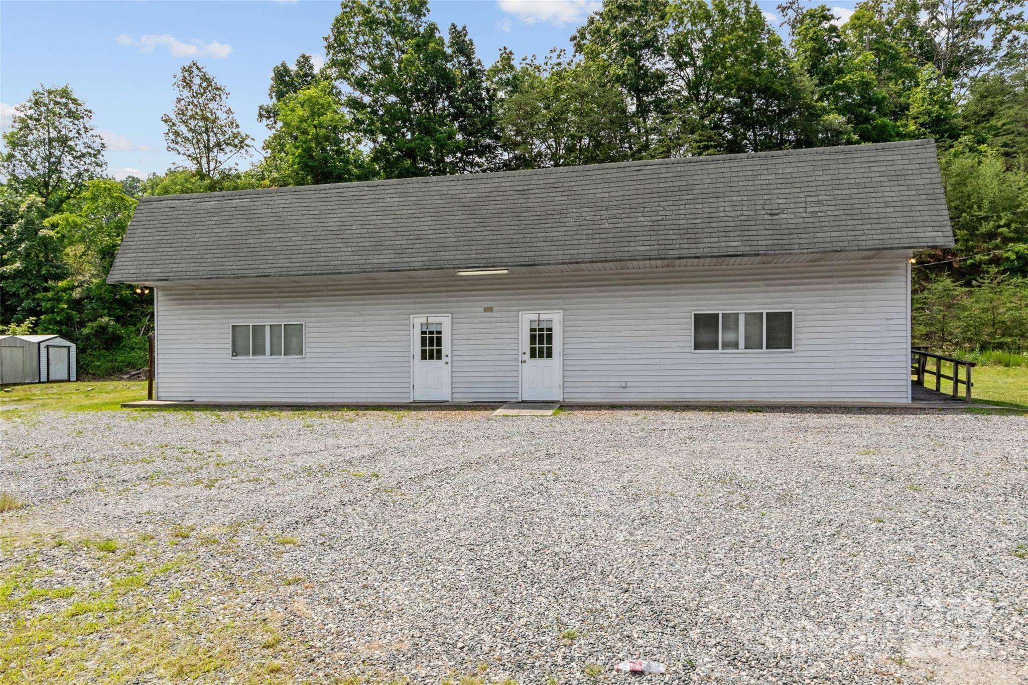 Mars Hill, NC 28754,1365 US 19 HWY