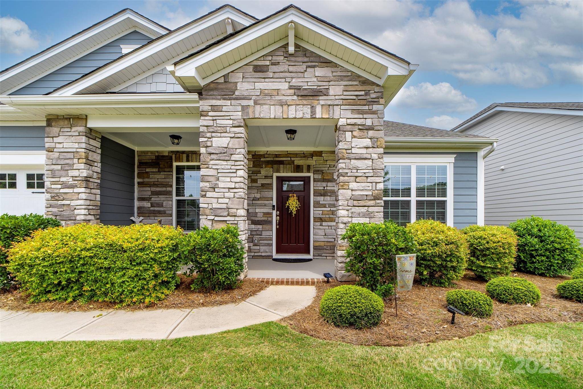 Belmont, NC 28012,732 Wood Lily DR