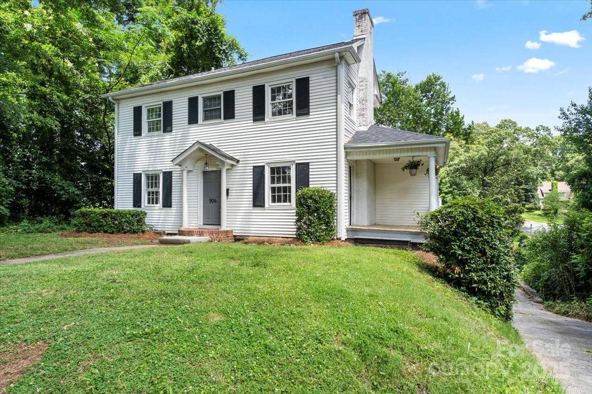 Gastonia, NC 28052,904 Edgewood CIR