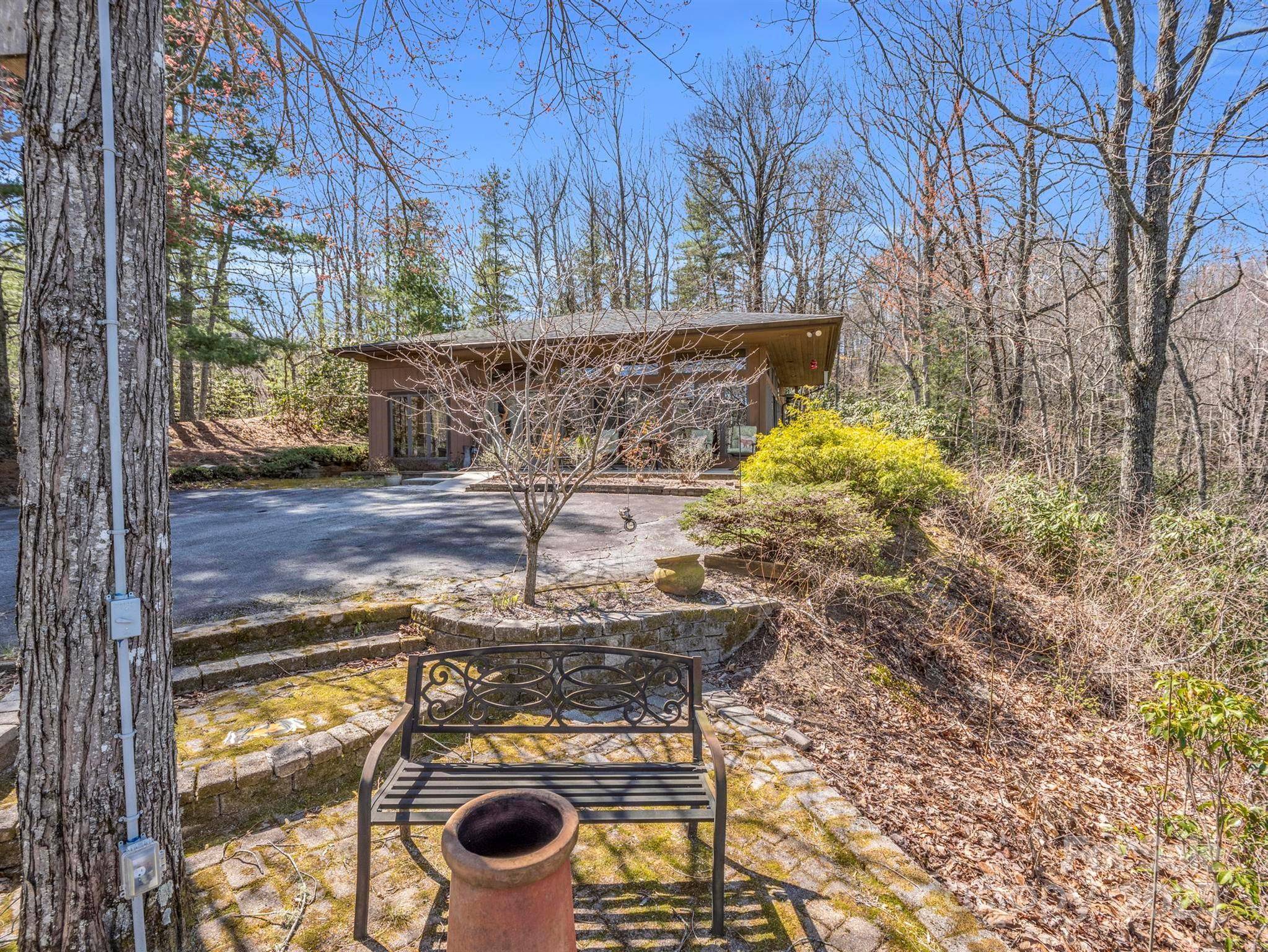 Hendersonville, NC 28739,828 Foster Hill DR