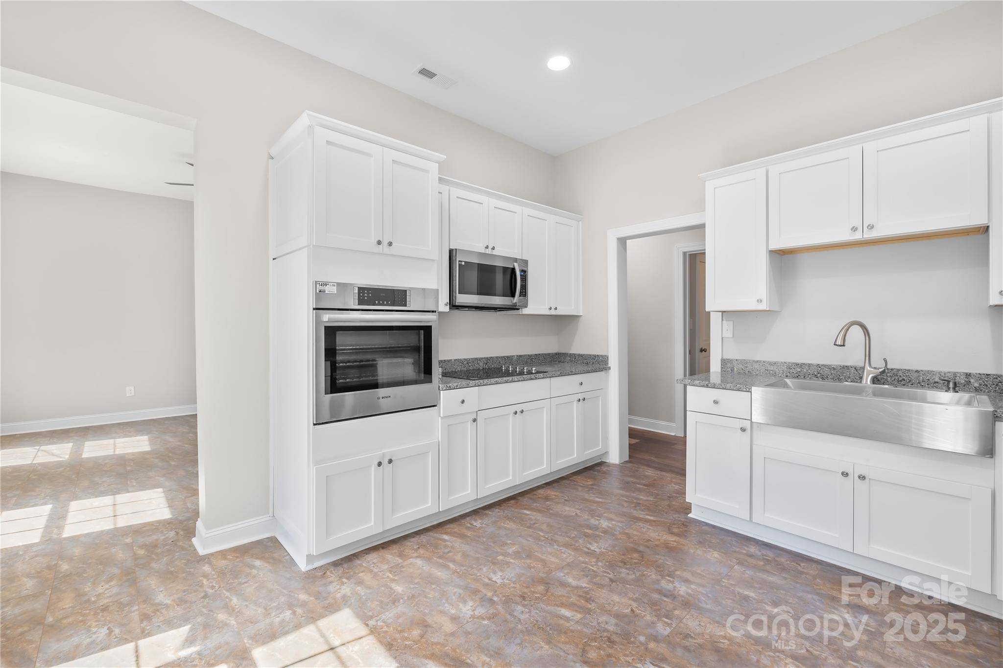 Shelby, NC 28150,716 W Graham ST