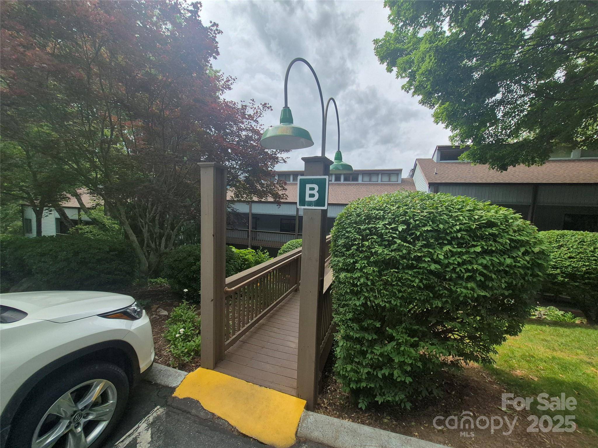 Waynesville, NC 28786,87 Willow RD #B-6
