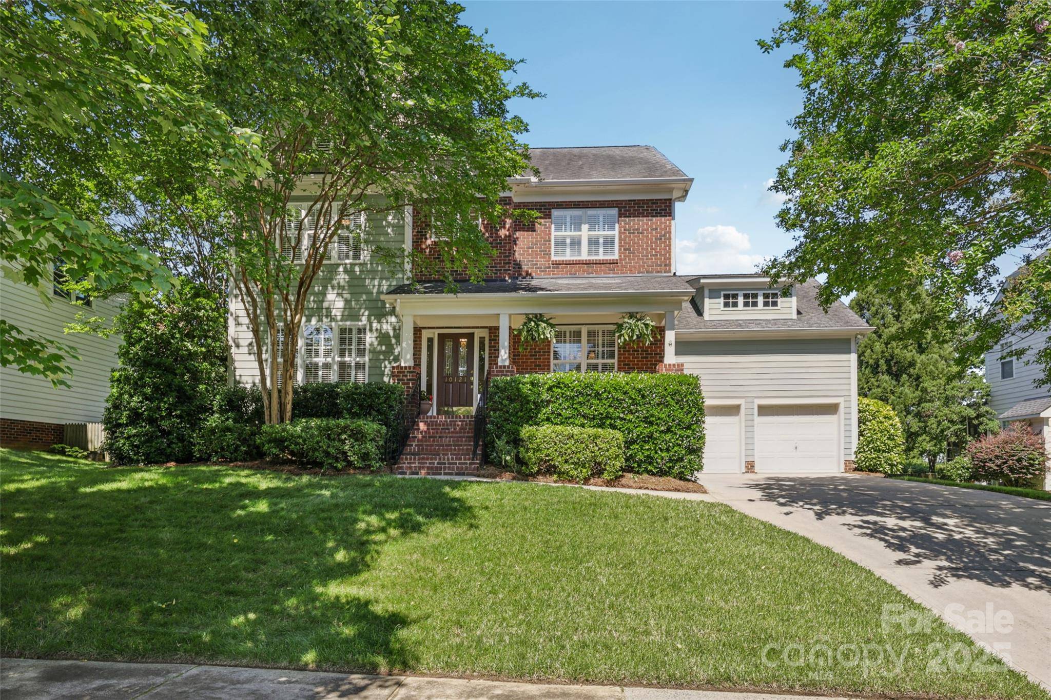 Huntersville, NC 28078,10121 Edgecliff RD