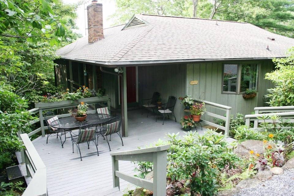 Black Mountain, NC 28711,31 Rhododendron RD