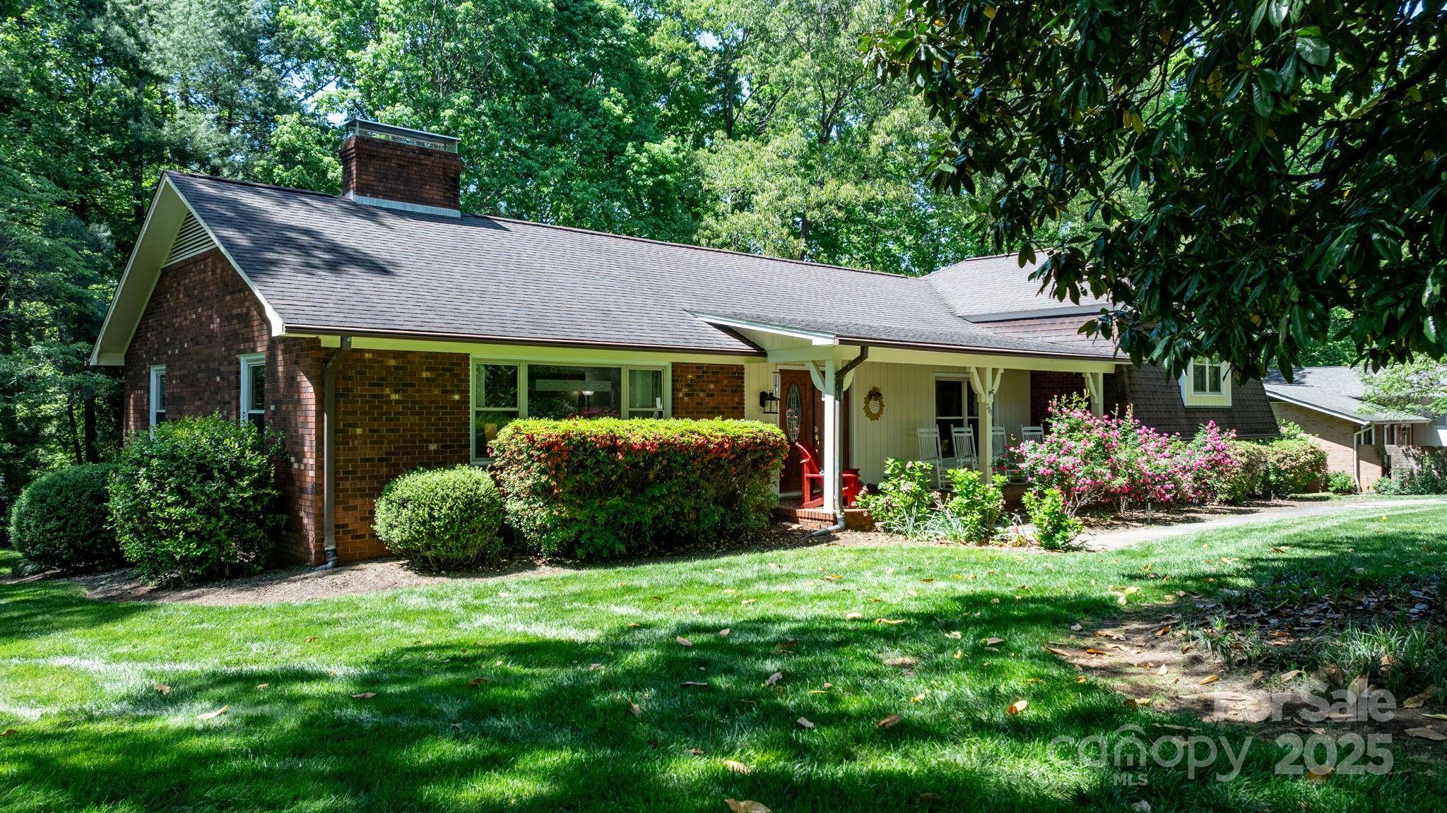 Conover, NC 28613,701 5th AVE NE