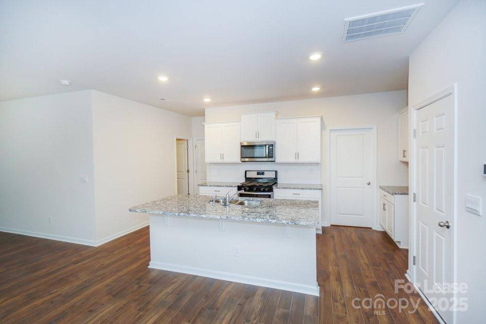 Clover, SC 29710,538 King Clover LN