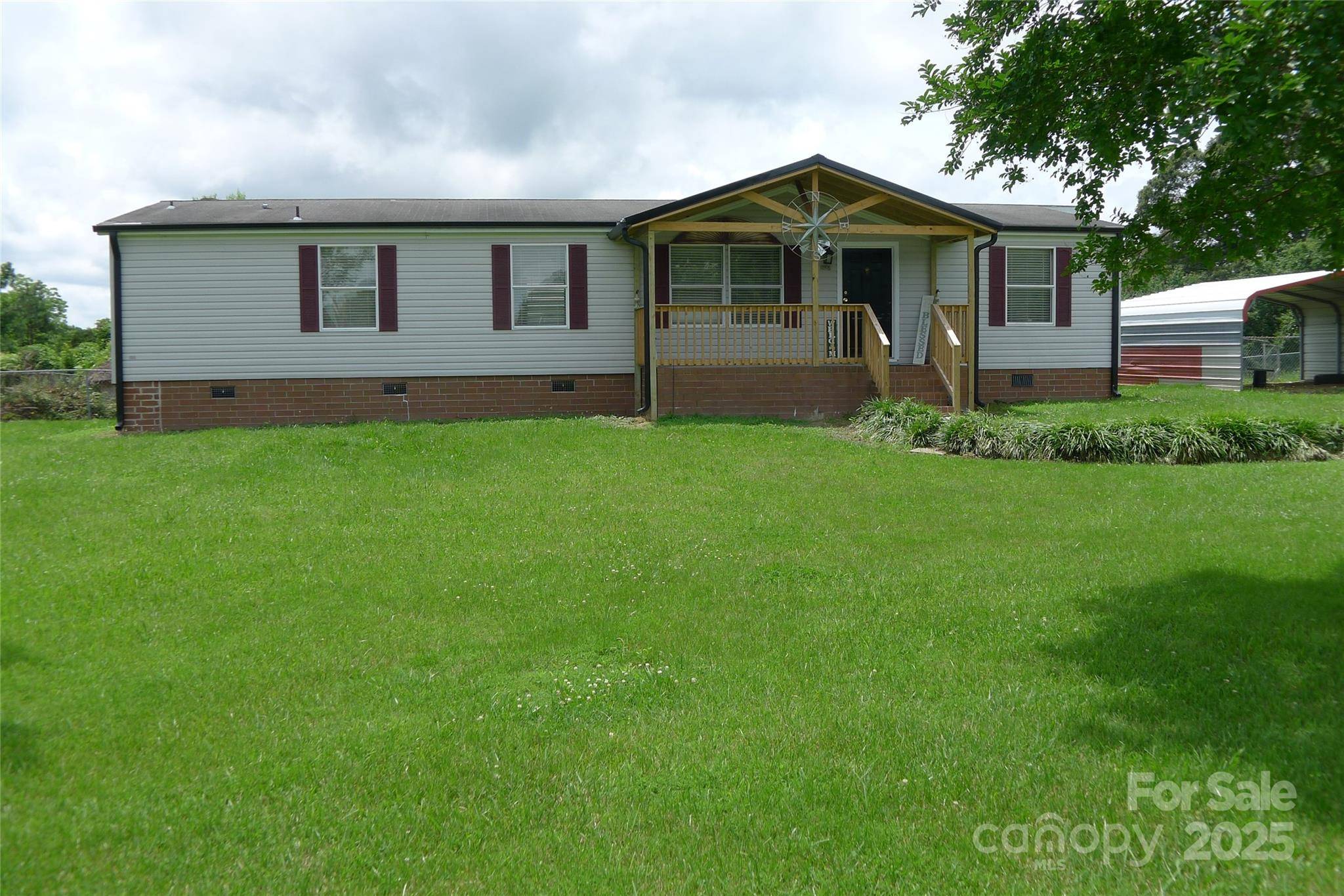Mocksville, NC 27028,236 Boxwood Church RD