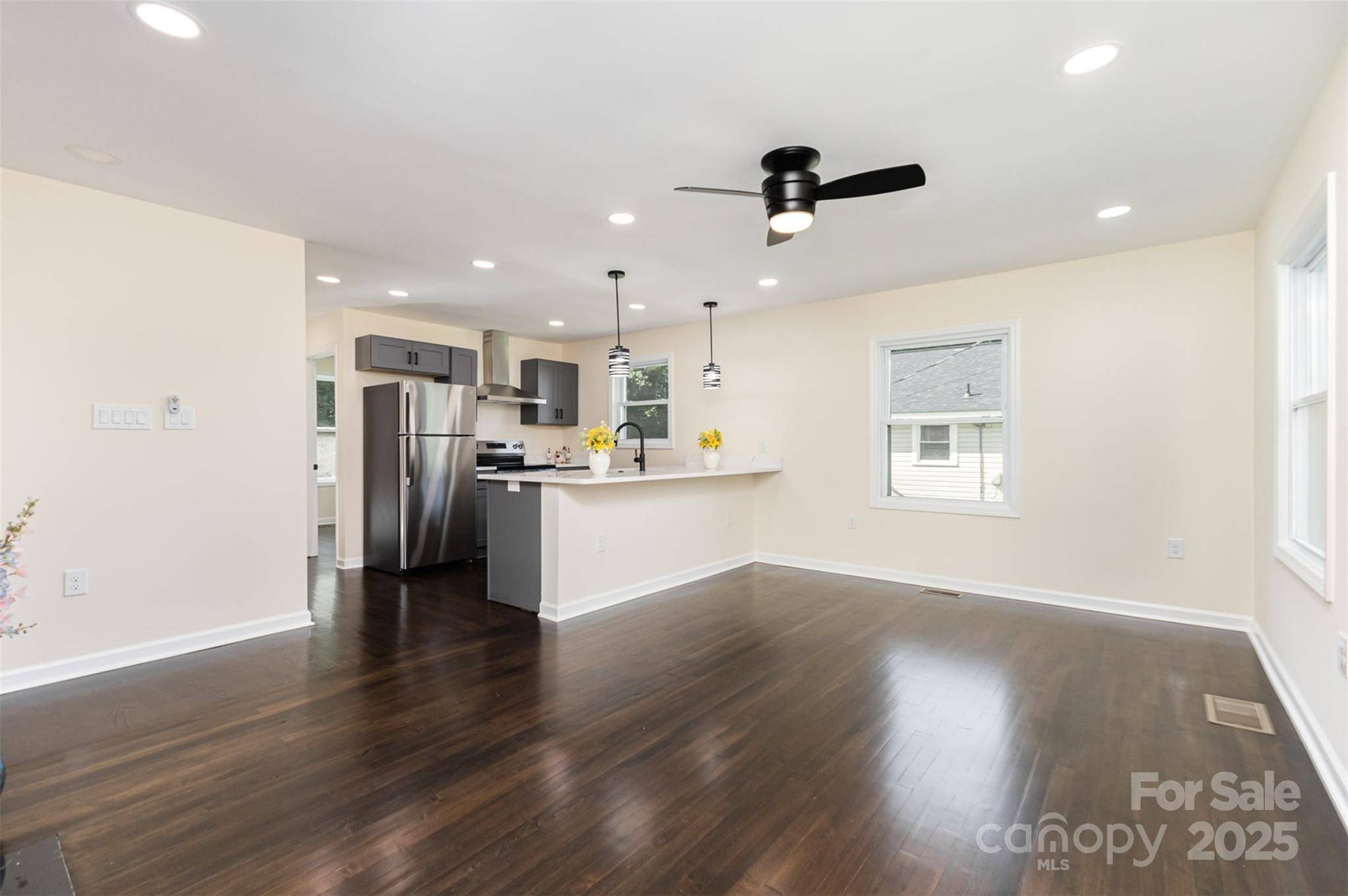 Kannapolis, NC 28083,803 Irene AVE