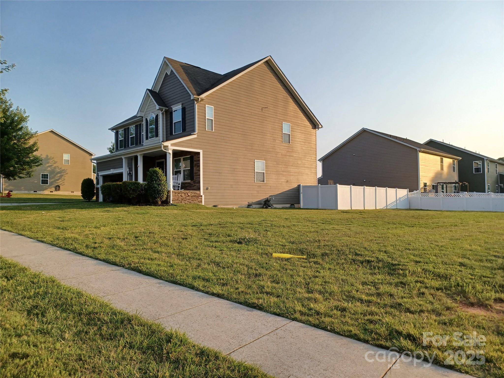 Gastonia, NC 28056,3717 English Garden DR