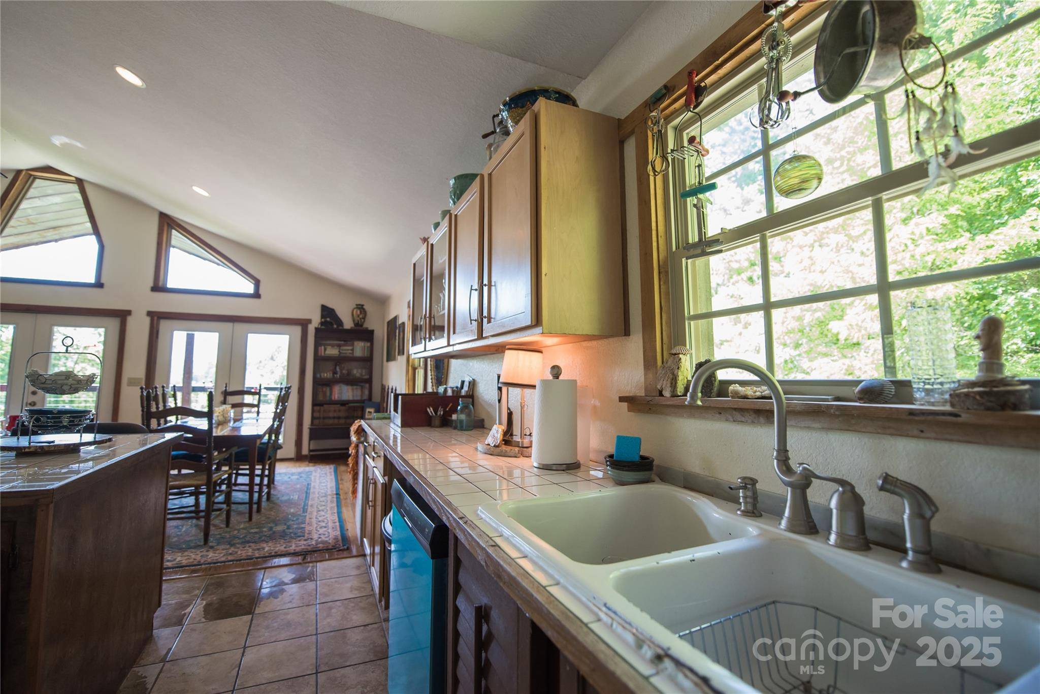 Marshall, NC 28753,523 Lower Paw Paw RD