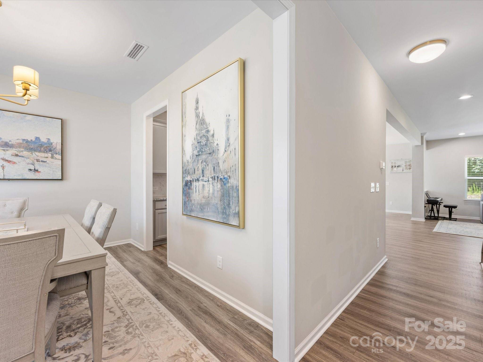 Charlotte, NC 28215,4014 Stockbrook DR