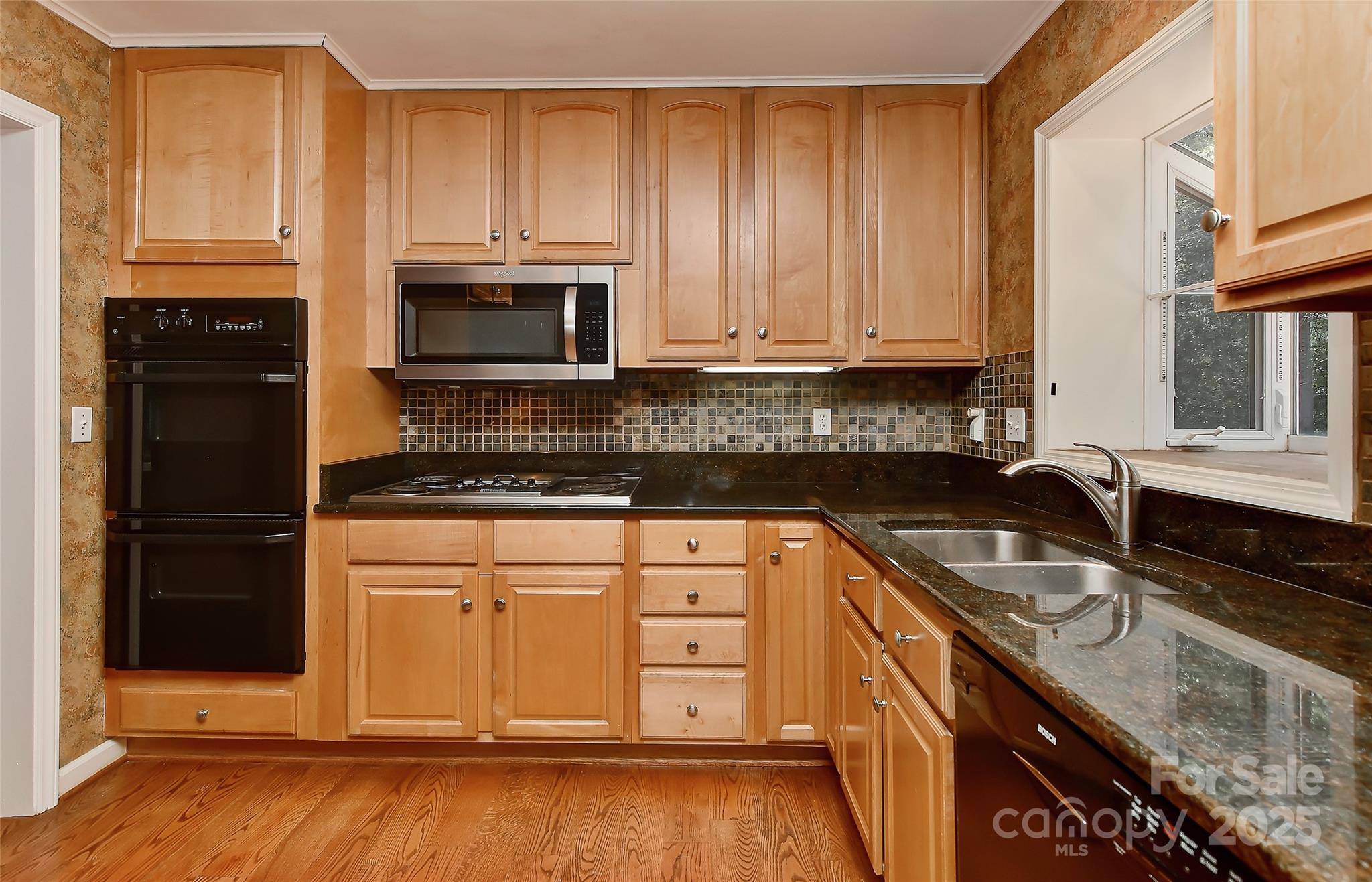 Charlotte, NC 28210,6117 Yellowood RD