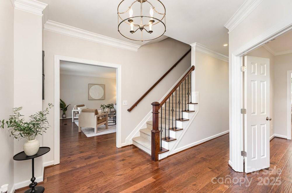 Matthews, NC 28105,205 Rosedale LN