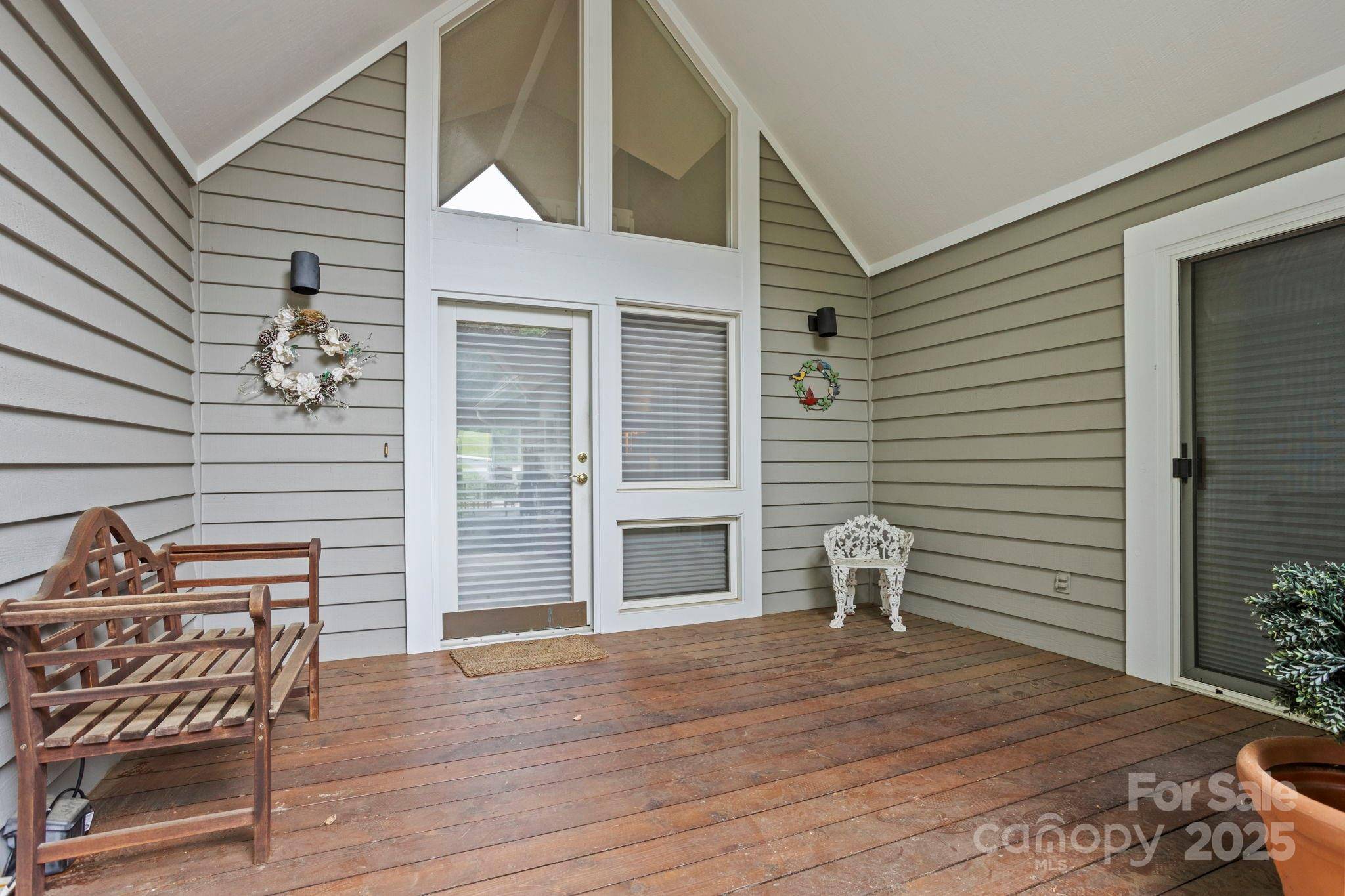 Flat Rock, NC 28731,104 Overlook DR