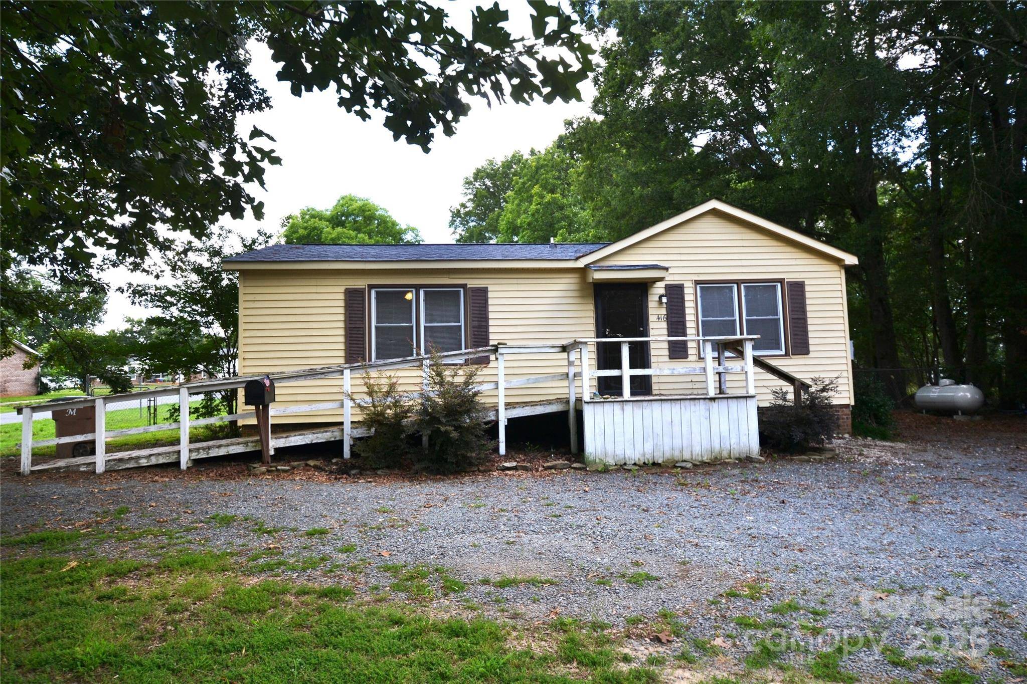 Marshville, NC 28103,416 E Union ST