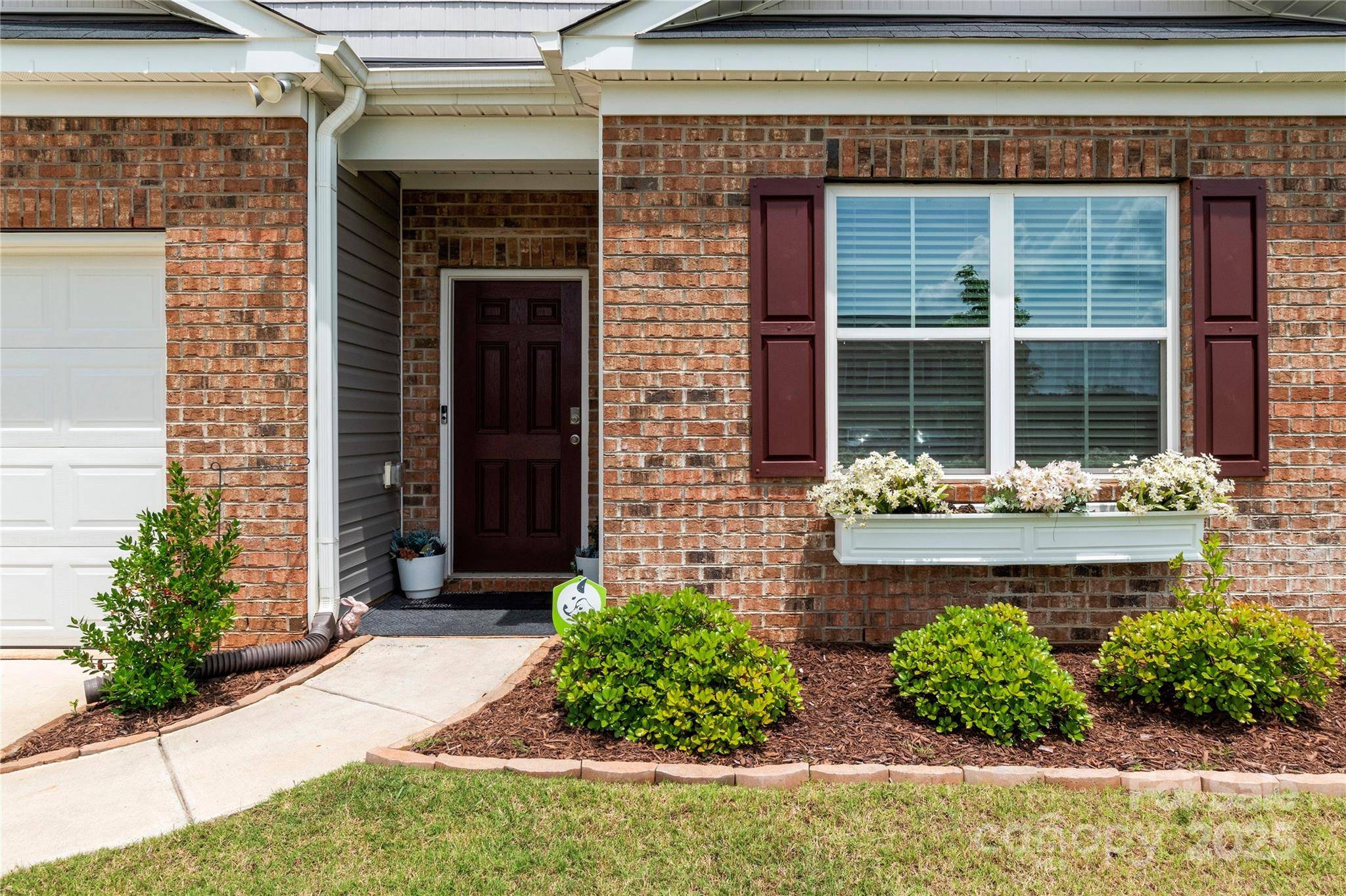 Mocksville, NC 27028,192 Culloden DR