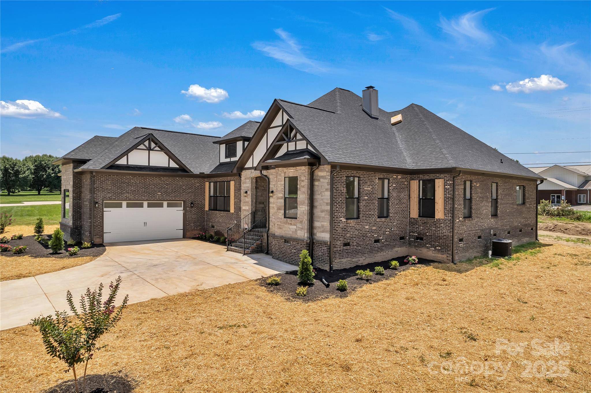 Kings Mountain, NC 28086,106 Kelly Marie CT