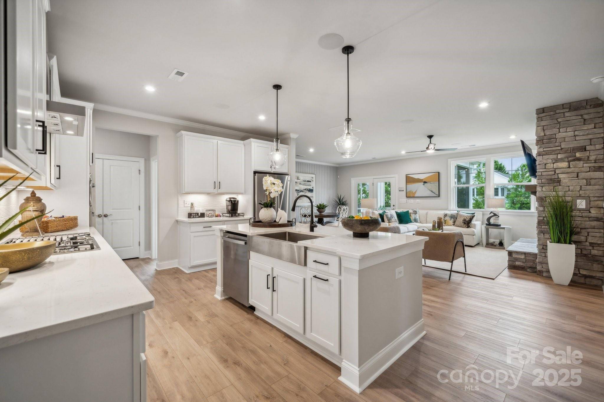Sherrills Ford, NC 28673,939 Exeter DR