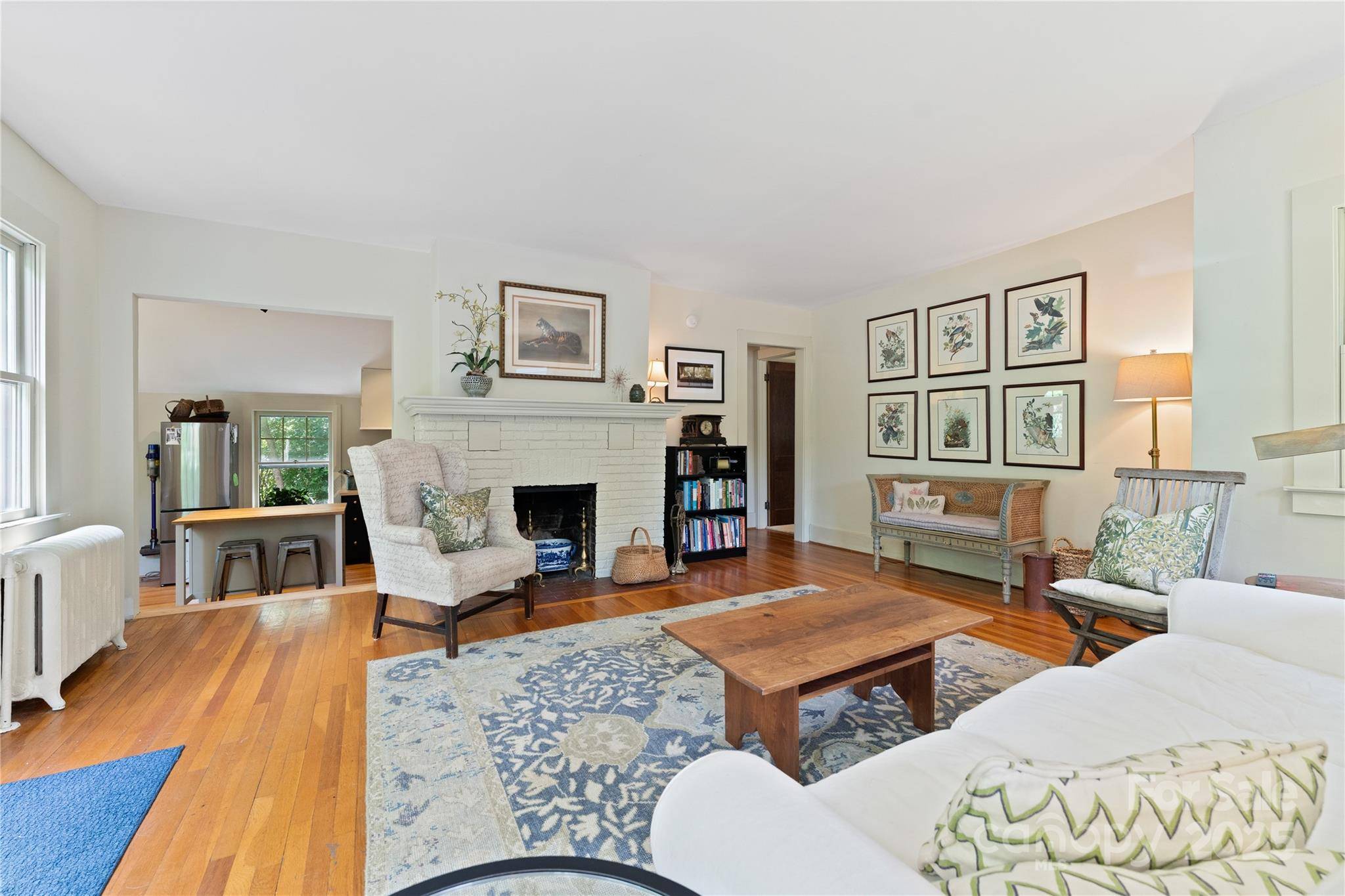 Asheville, NC 28803,4 Duke ST