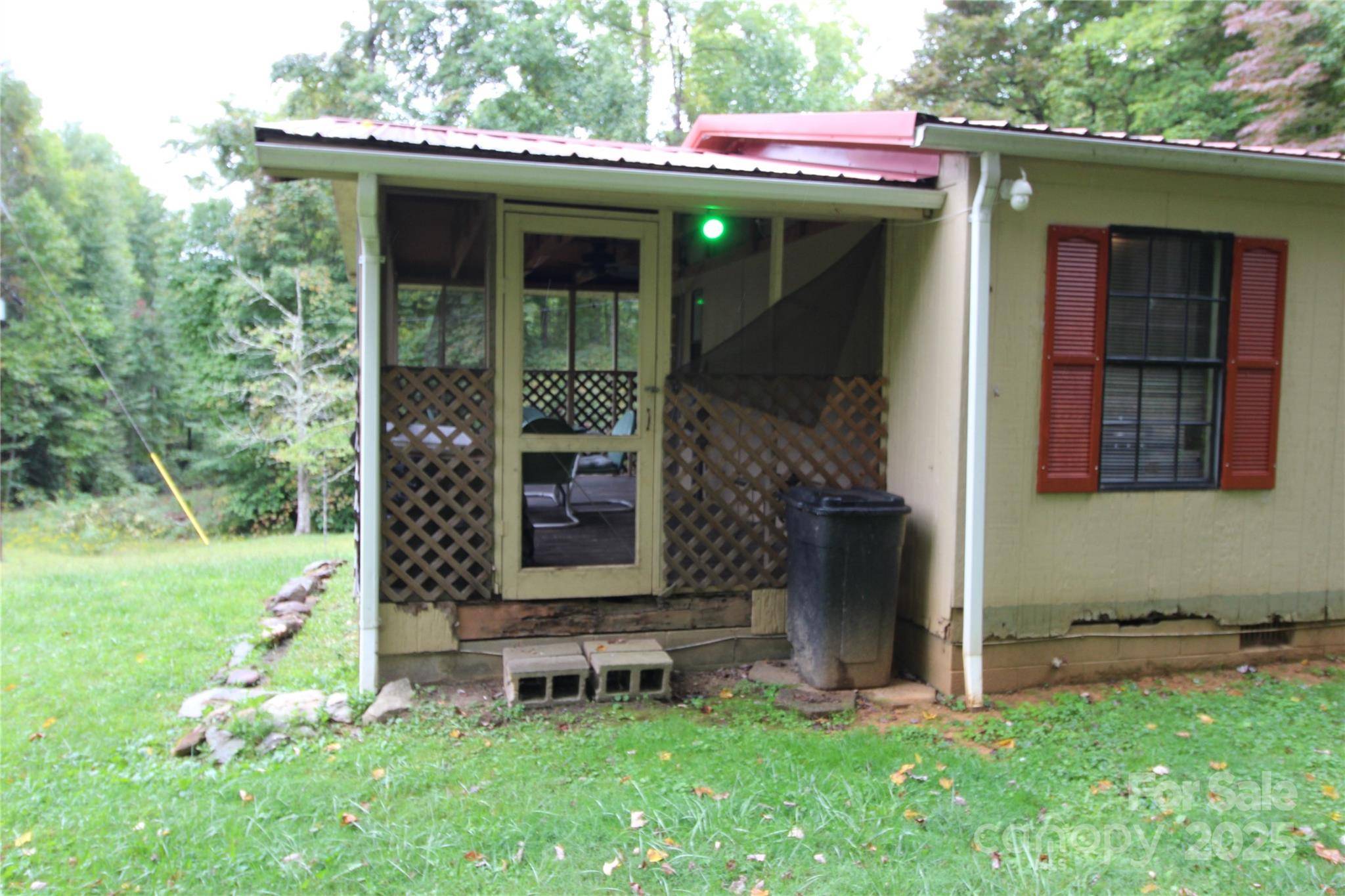 Collettsville, NC 28611,81 Paradise Run LN