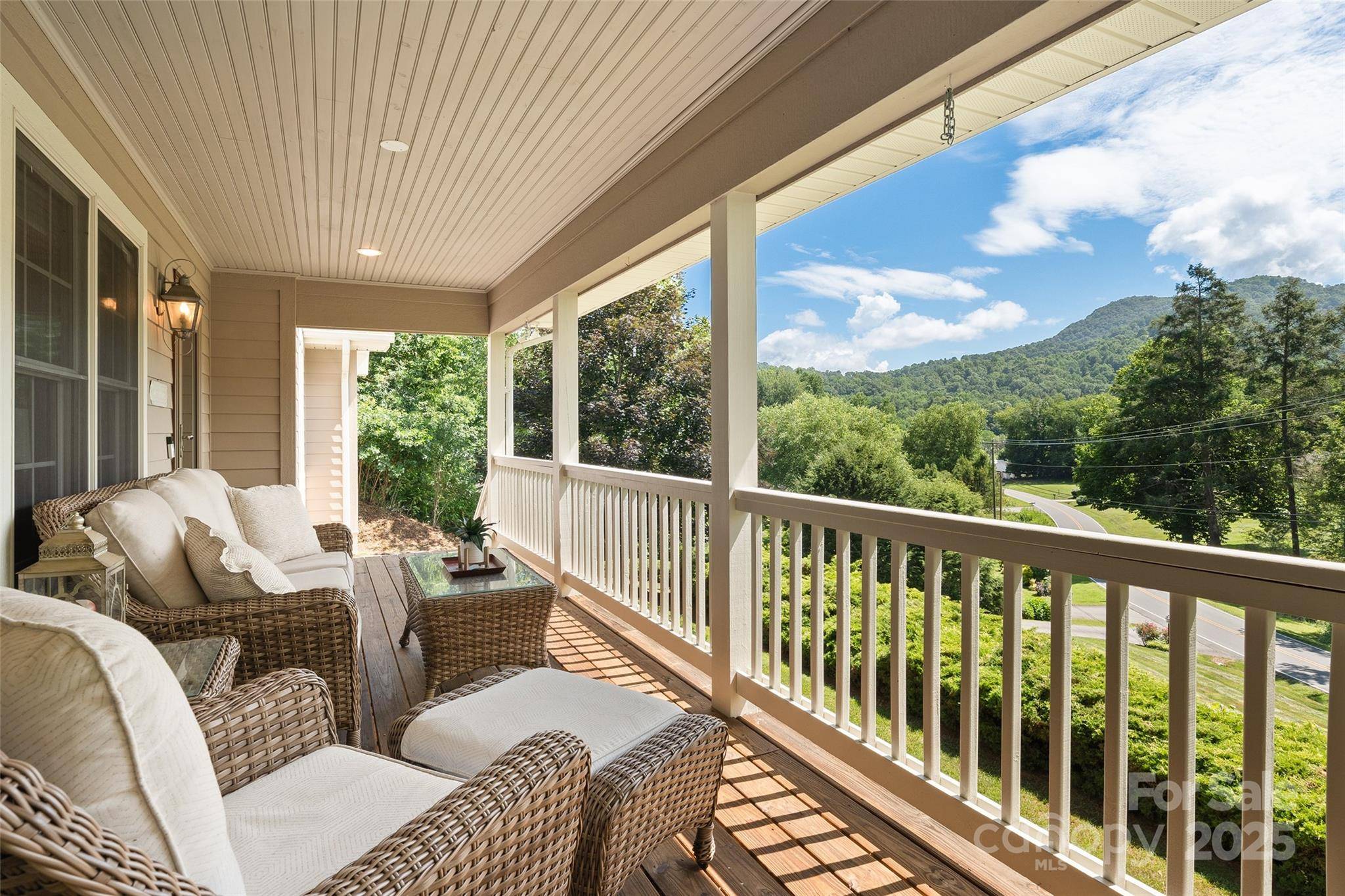 Waynesville, NC 28786,2375 Crymes Cove RD