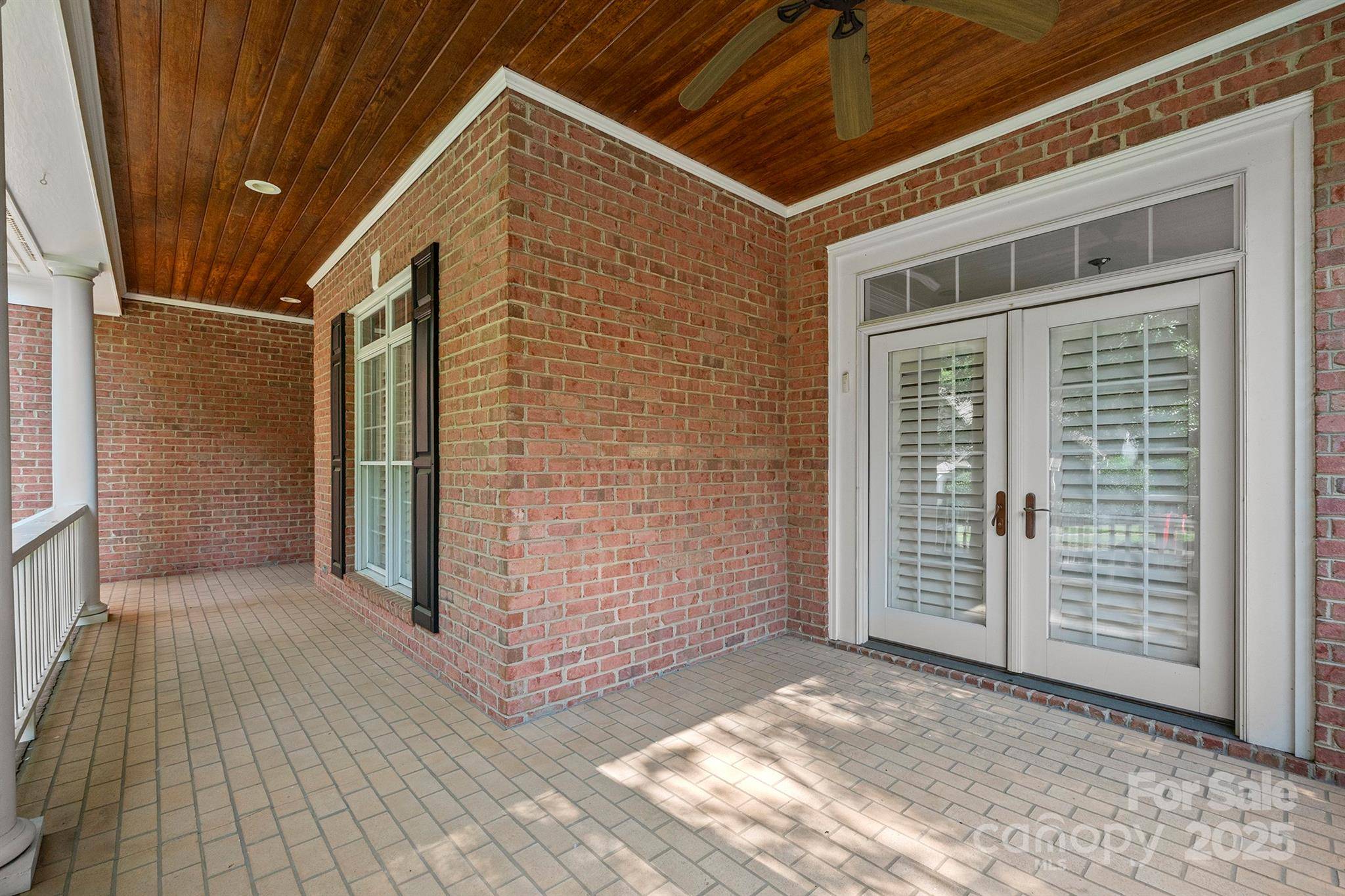 Davidson, NC 28036,320 Magnolia ST