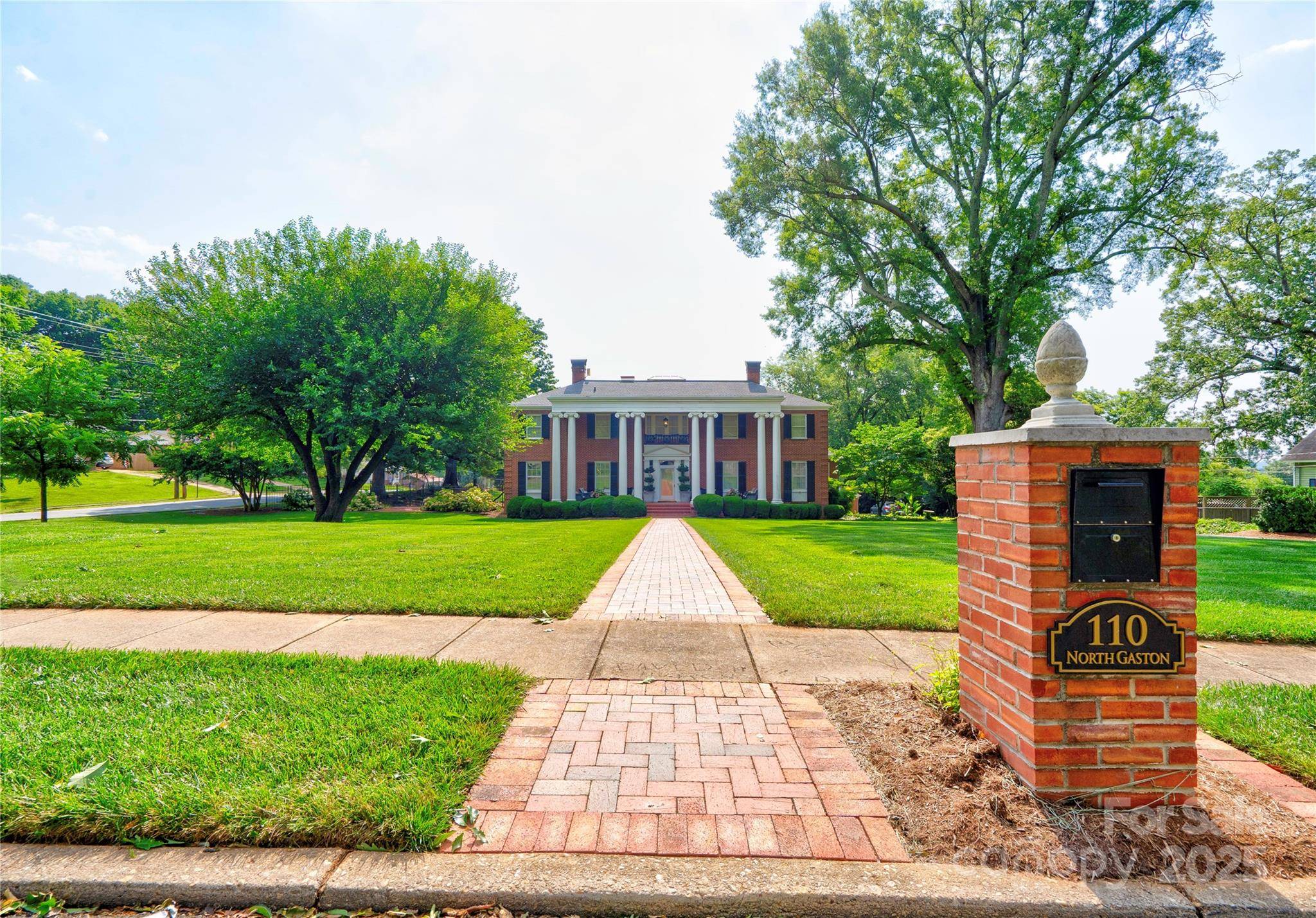 Kings Mountain, NC 28086,110 N Gaston ST