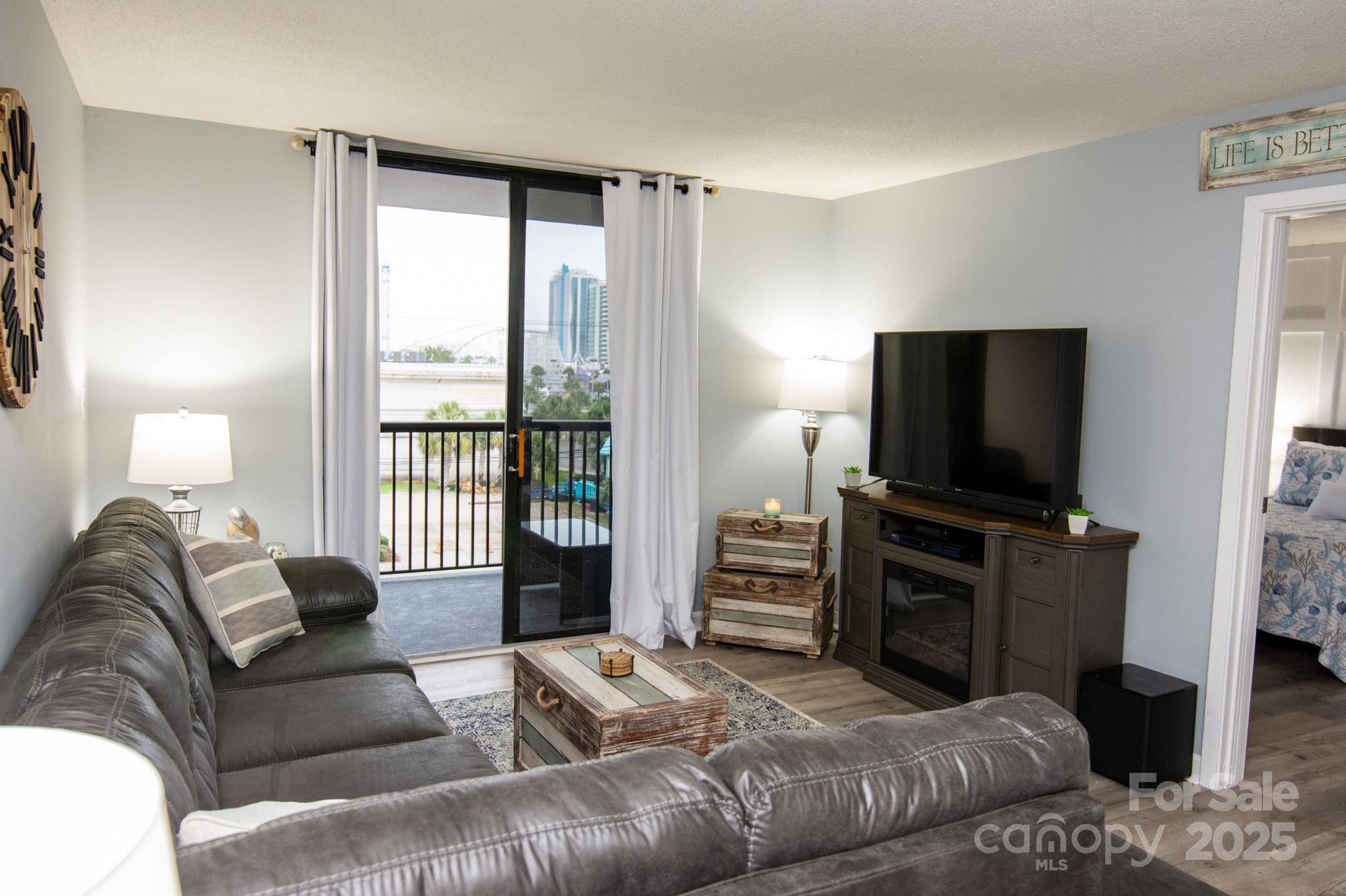 Myrtle Beach, SC 29577,601 Mitchell DR #407