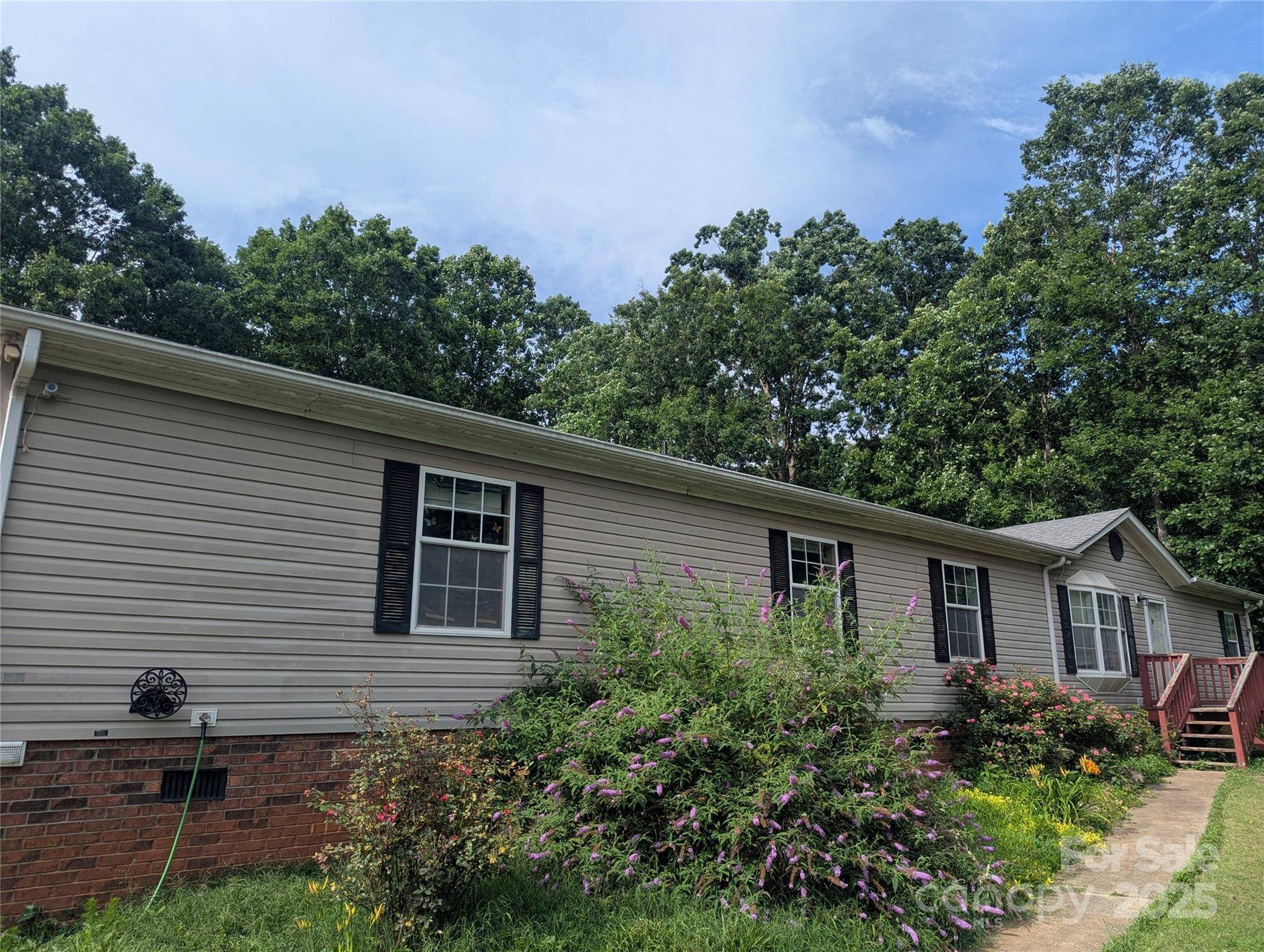 Kings Mountain, NC 28086,5324 Weblee CT