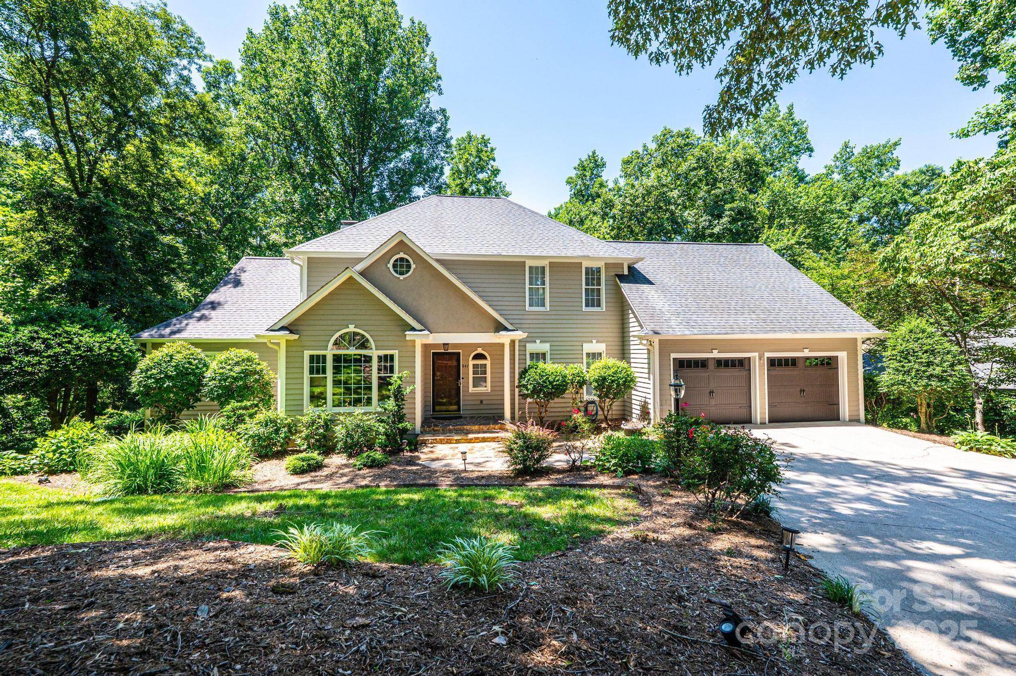 Hickory, NC 28601,841 16th Avenue LN NW