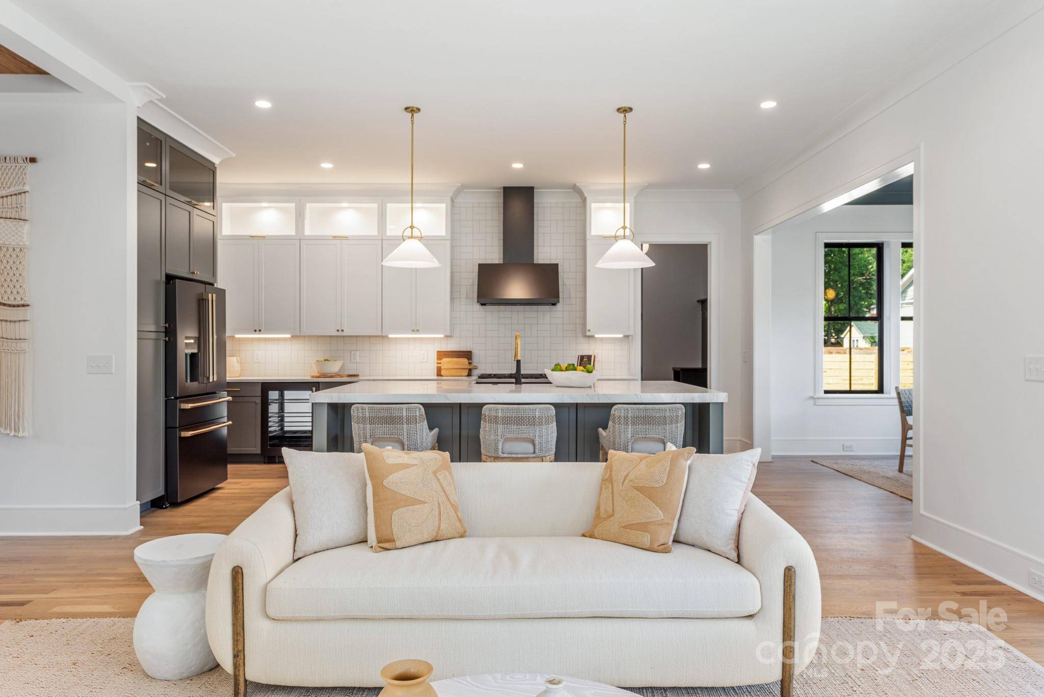 Charlotte, NC 28205,1830 Commodore ST
