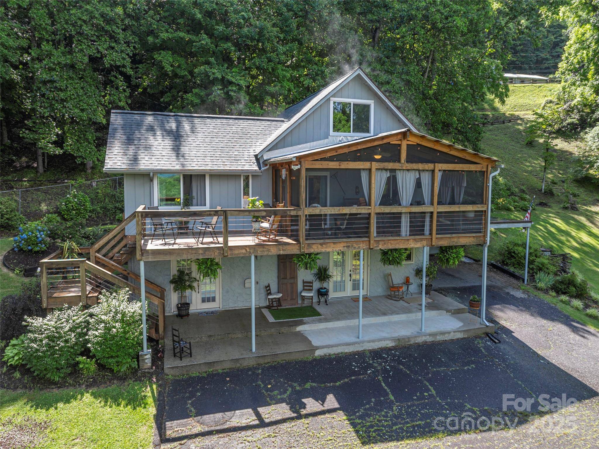 Sylva, NC 28779,1411 Kitchens Branch RD